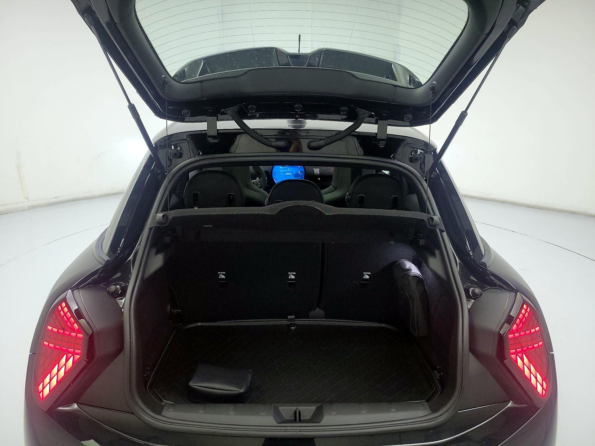 Thumbnail: 2026 MINI Cooper Hardtop - 18