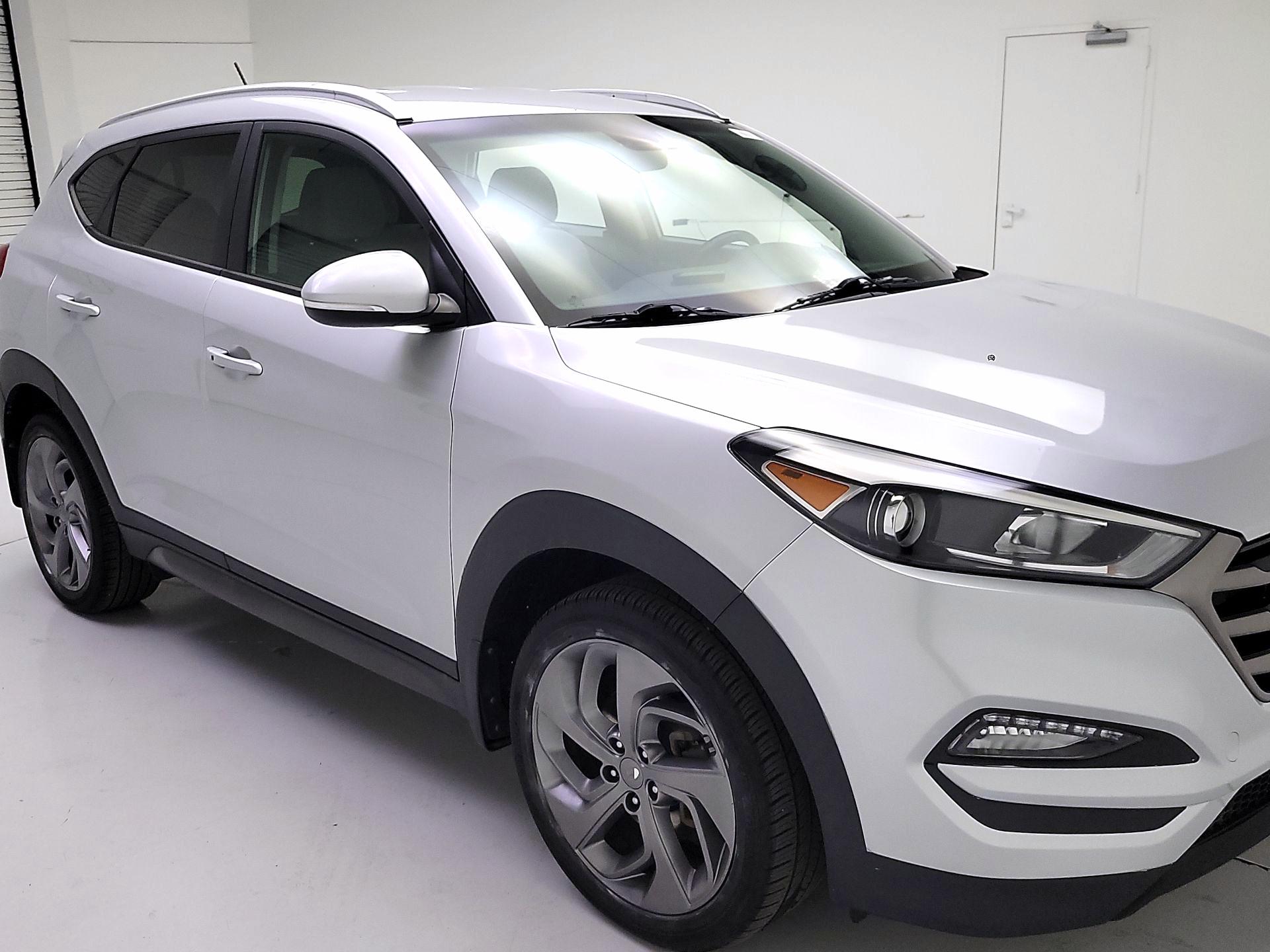 Thumbnail: 2016 Hyundai Tucson - 1