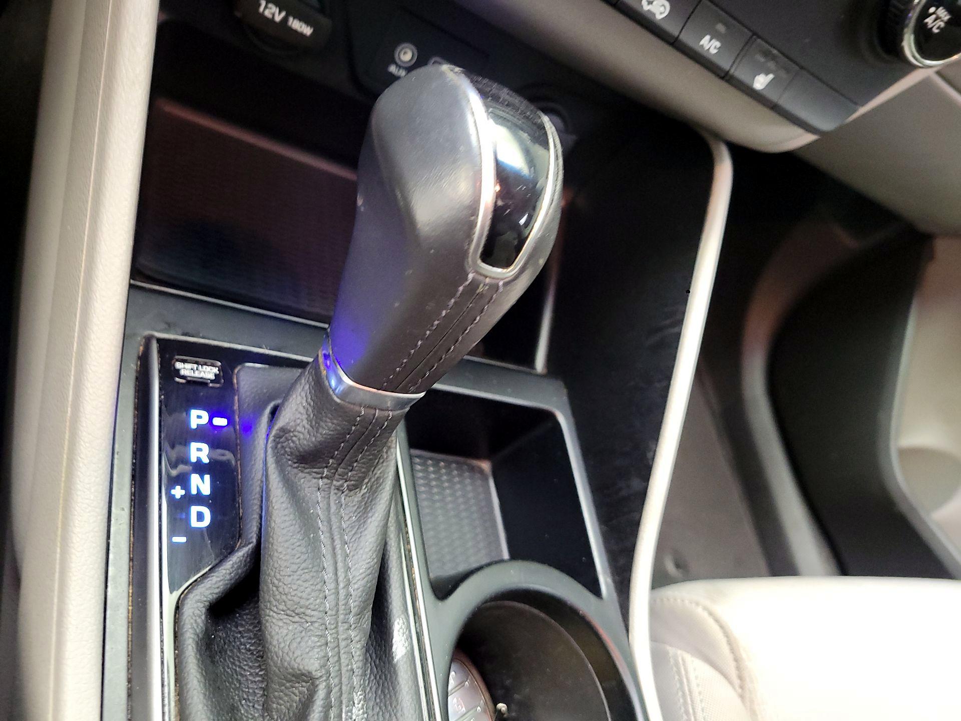 Thumbnail: 2016 Hyundai Tucson - 15
