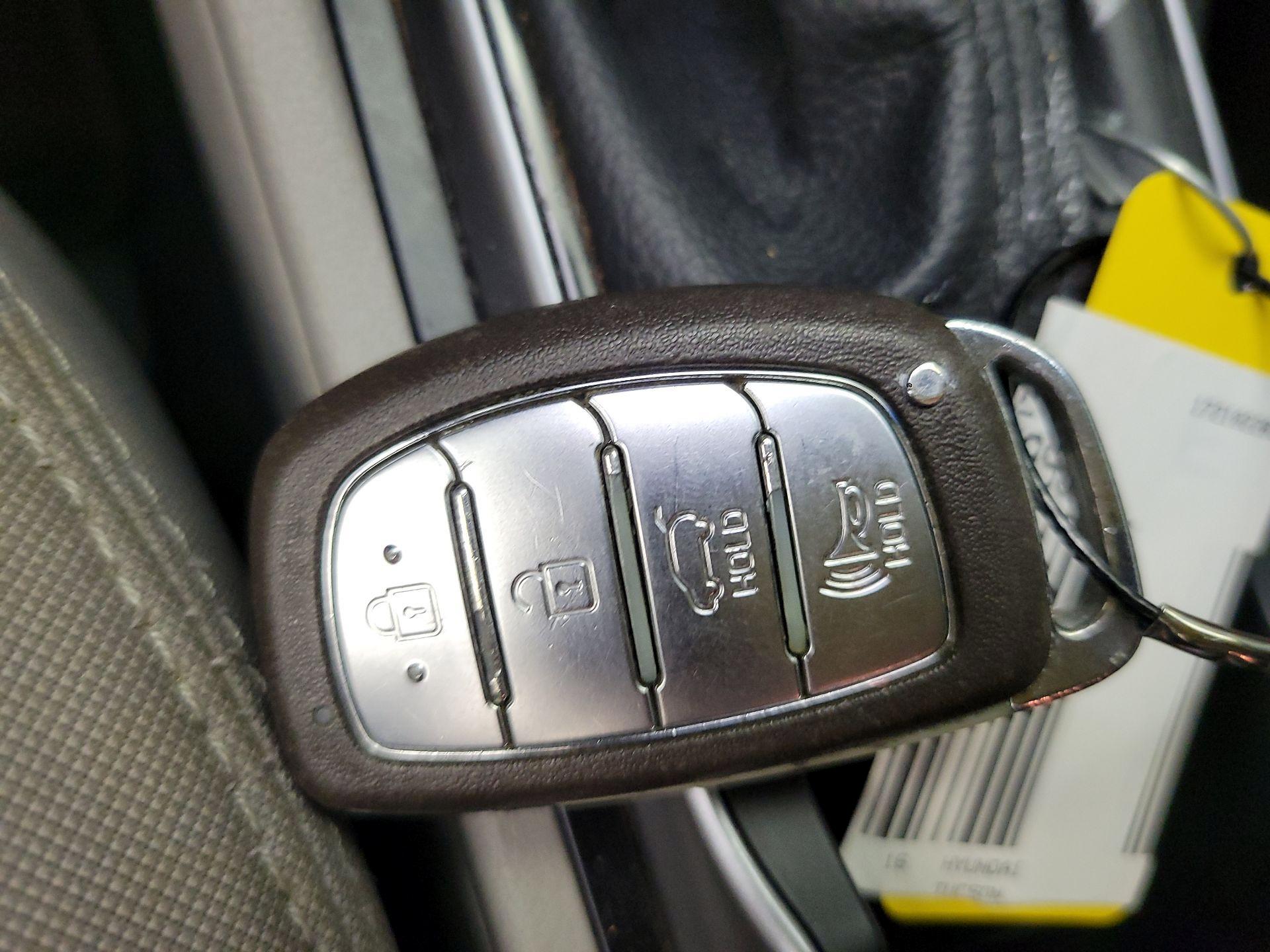 Thumbnail: 2016 Hyundai Tucson - 20