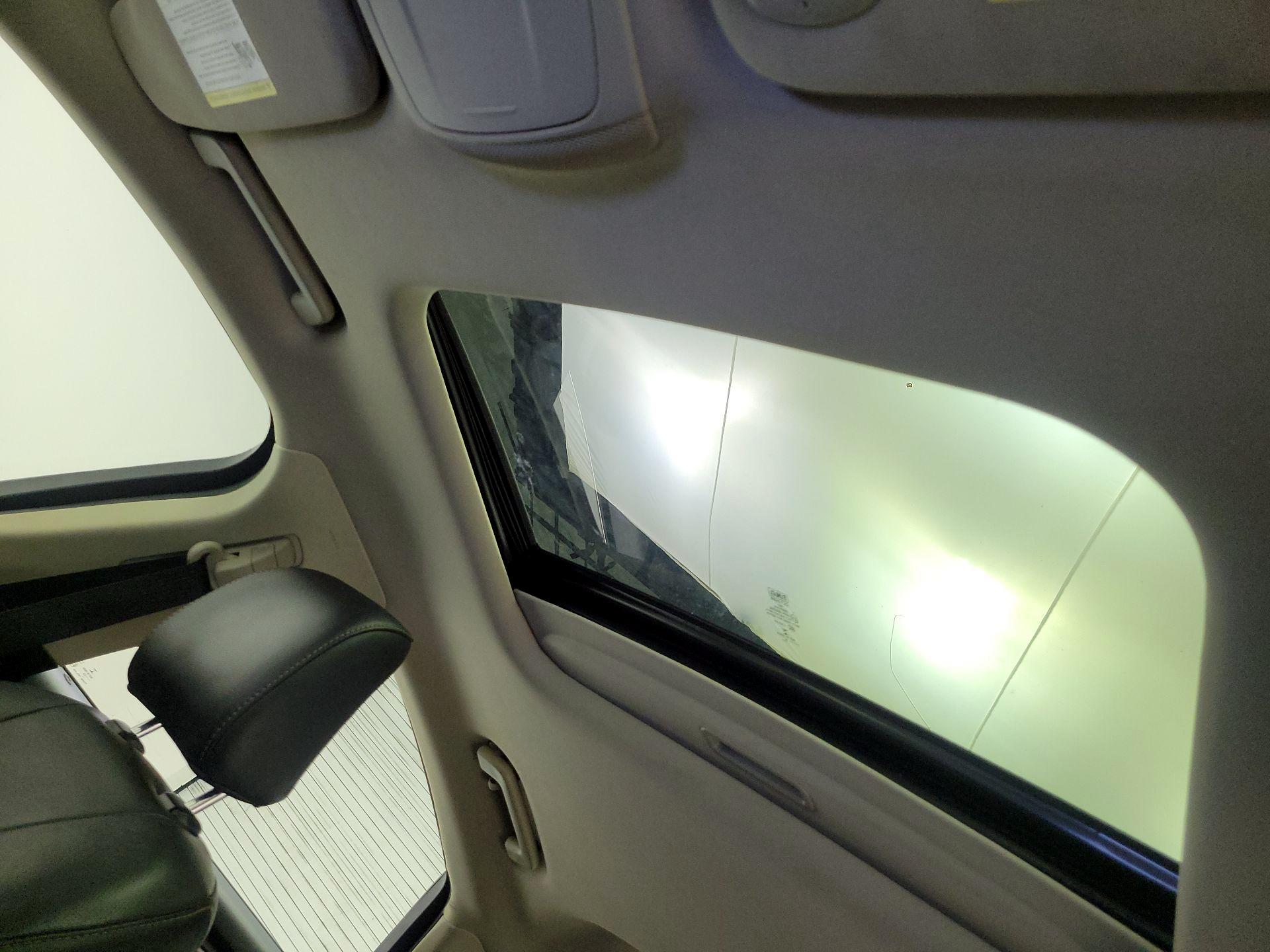 Thumbnail: 2020 Ford Fusion - 18