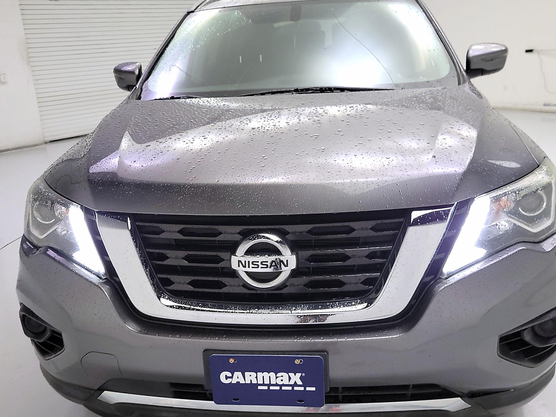 Thumbnail: 2017 Nissan Pathfinder - 2