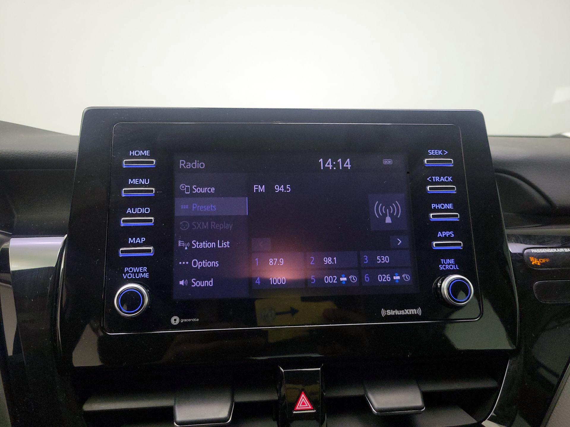 Thumbnail: 2021 Toyota Camry - 13