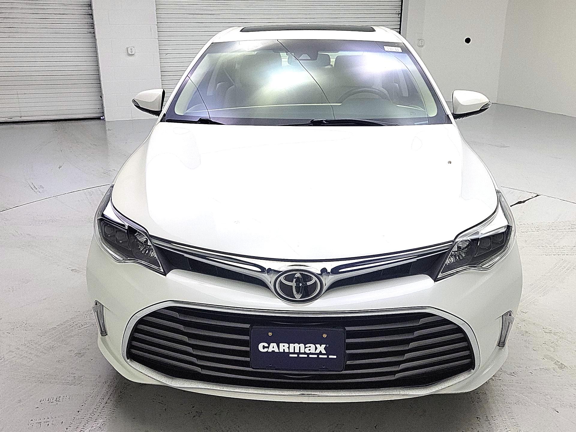 Thumbnail: 2017 Toyota Avalon - 2