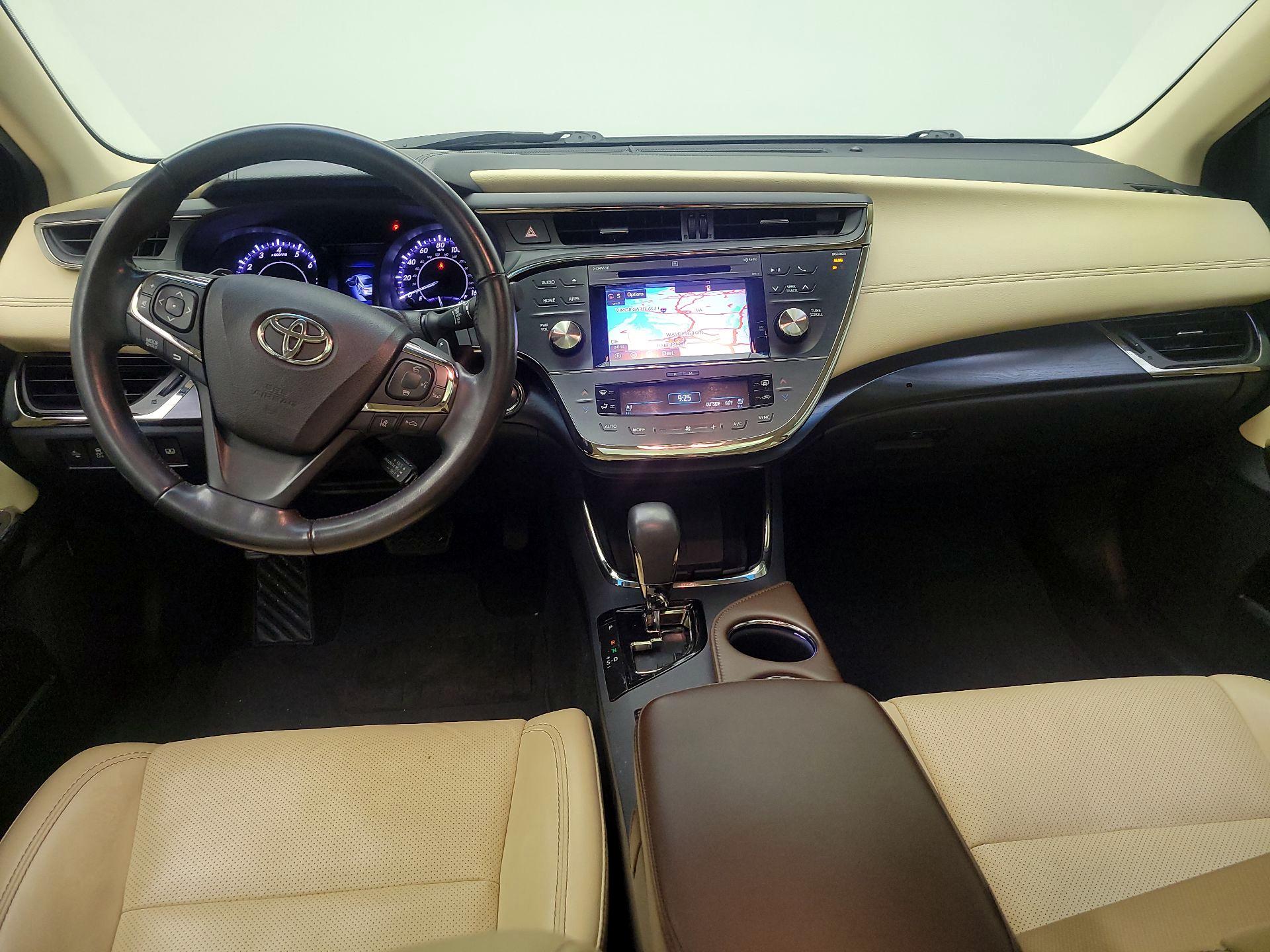 Thumbnail: 2017 Toyota Avalon - 8