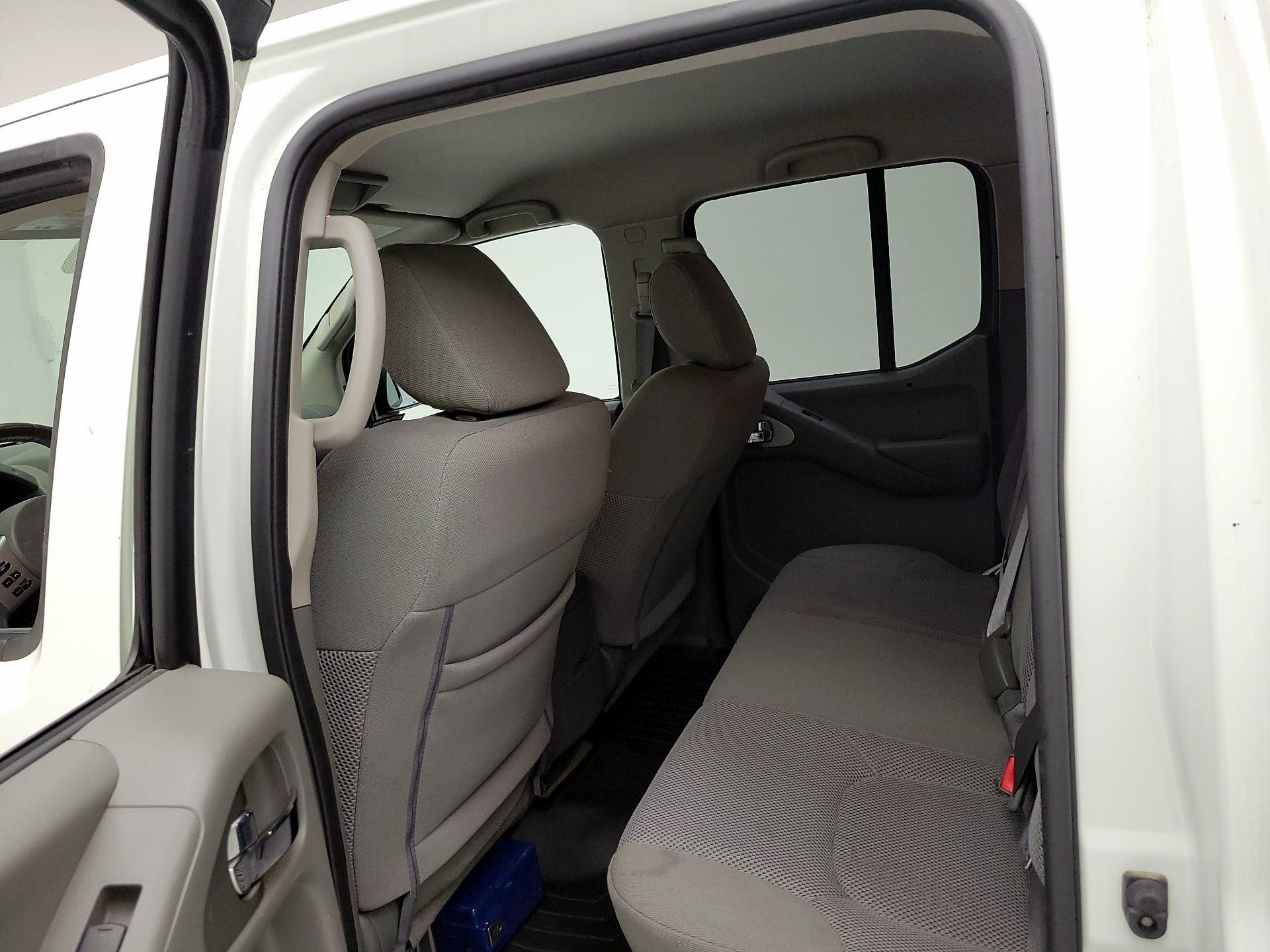 Thumbnail: 2018 Nissan Frontier - 17