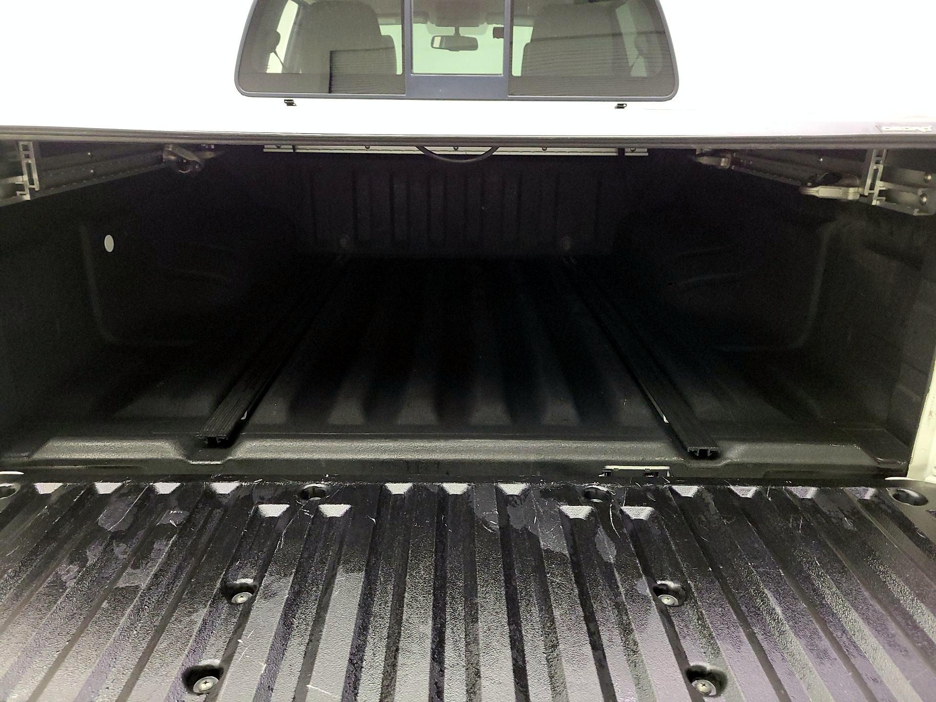 Thumbnail: 2018 Nissan Frontier - 18