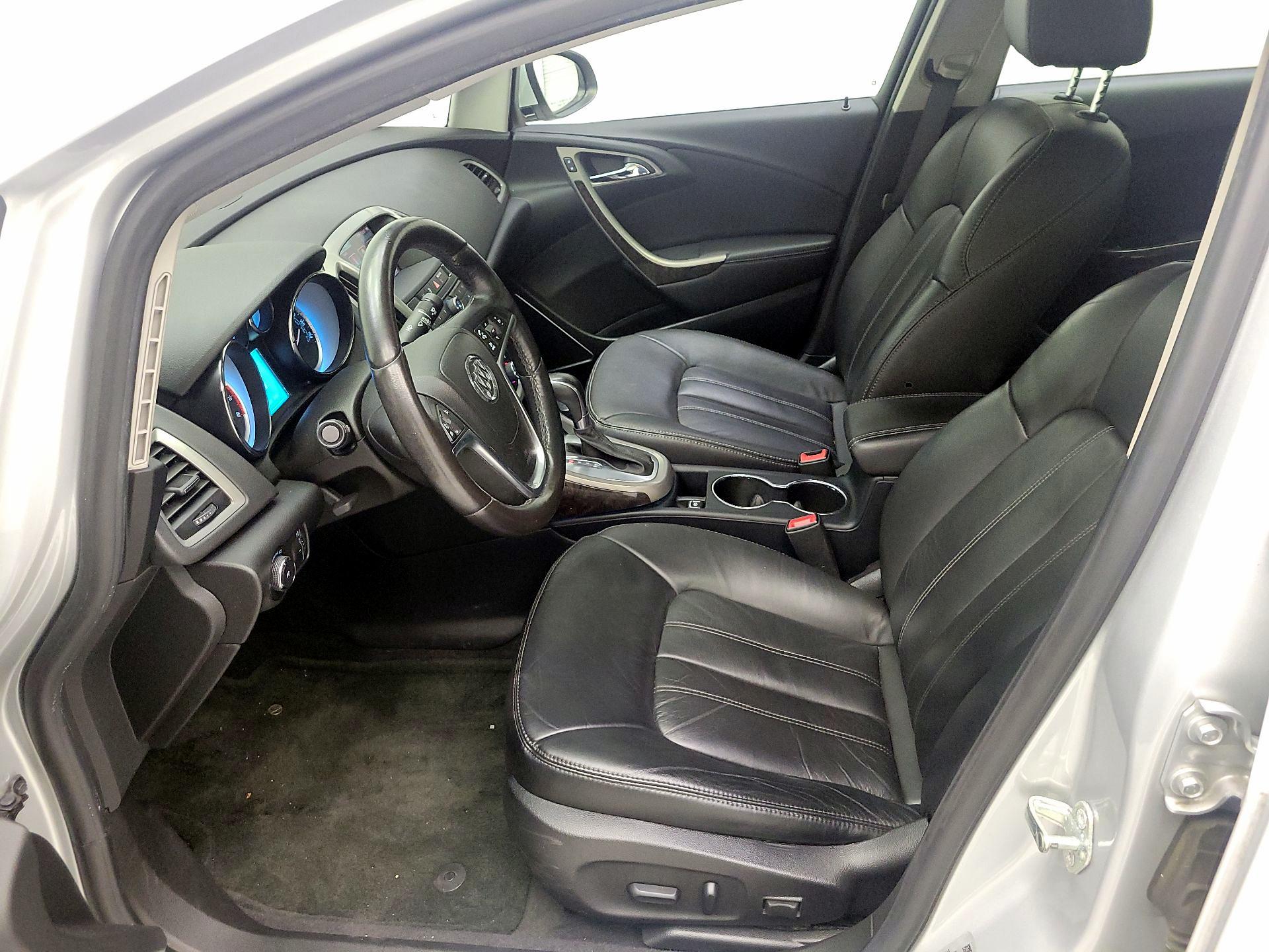 Thumbnail: 2016 Buick Verano - 9