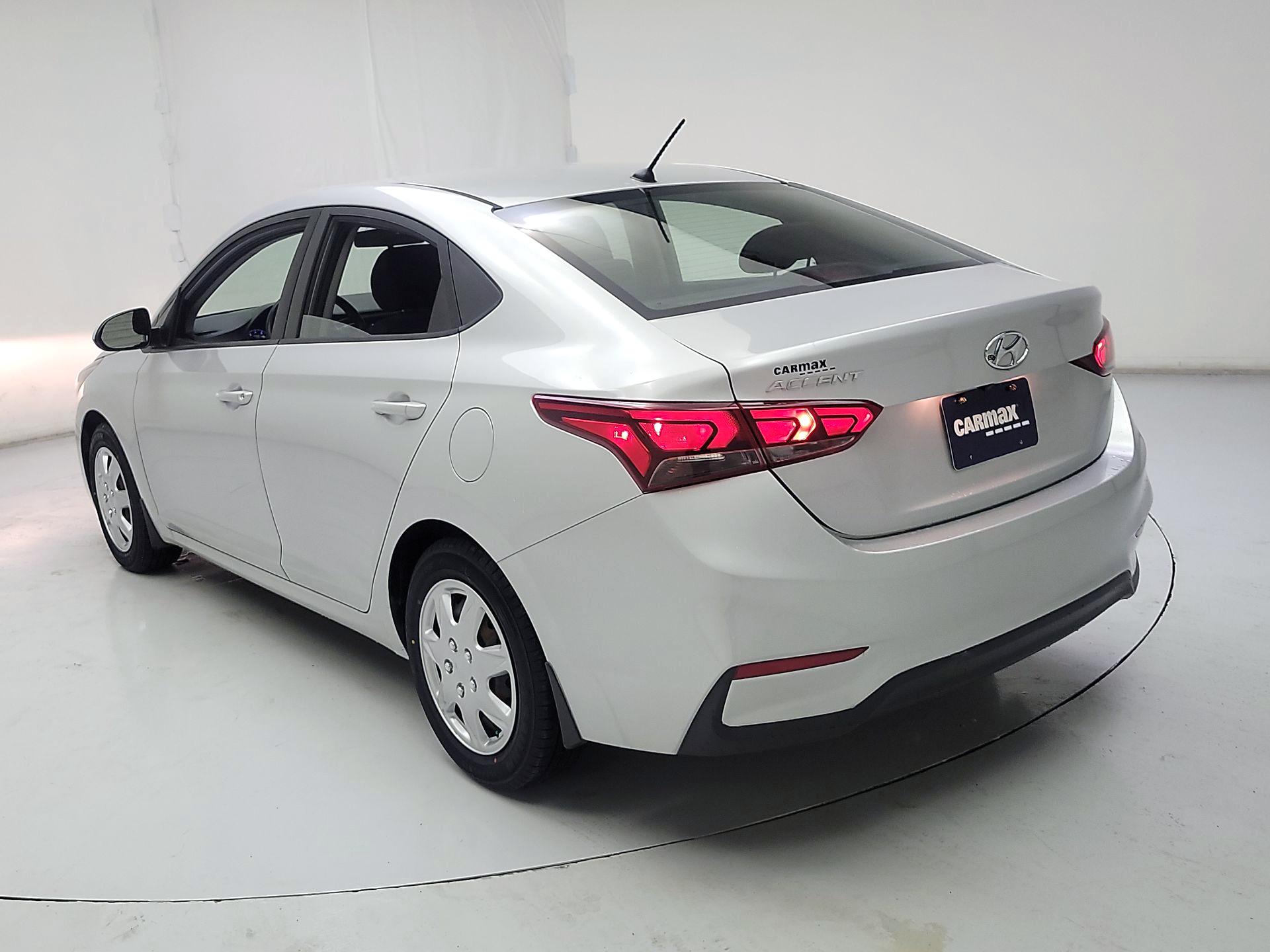 Thumbnail: 2018 Hyundai Accent - 7