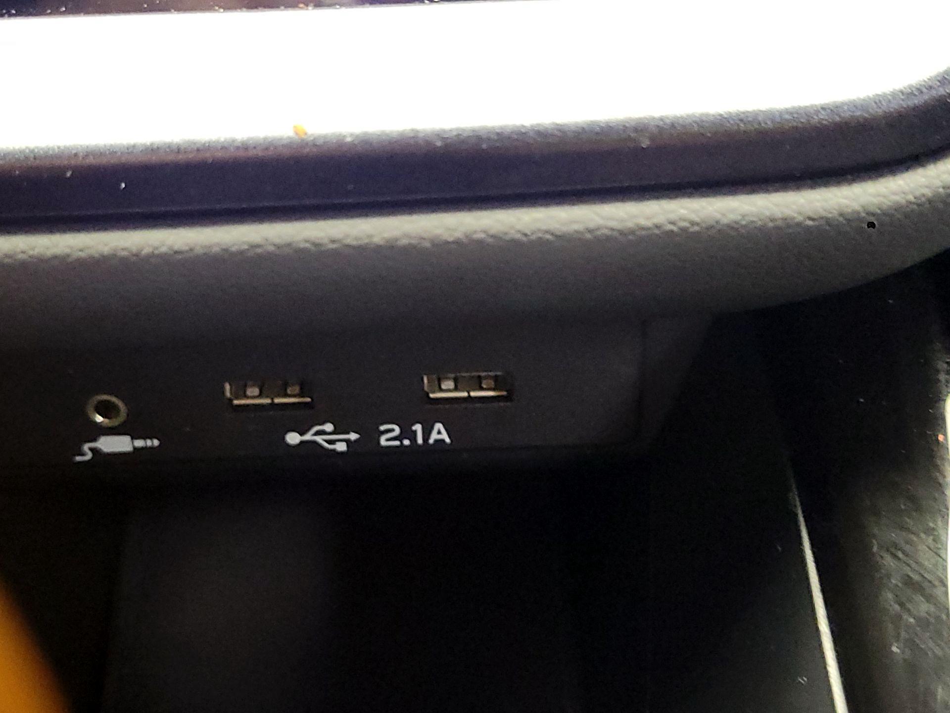 Thumbnail: 2022 Subaru Outback - 17