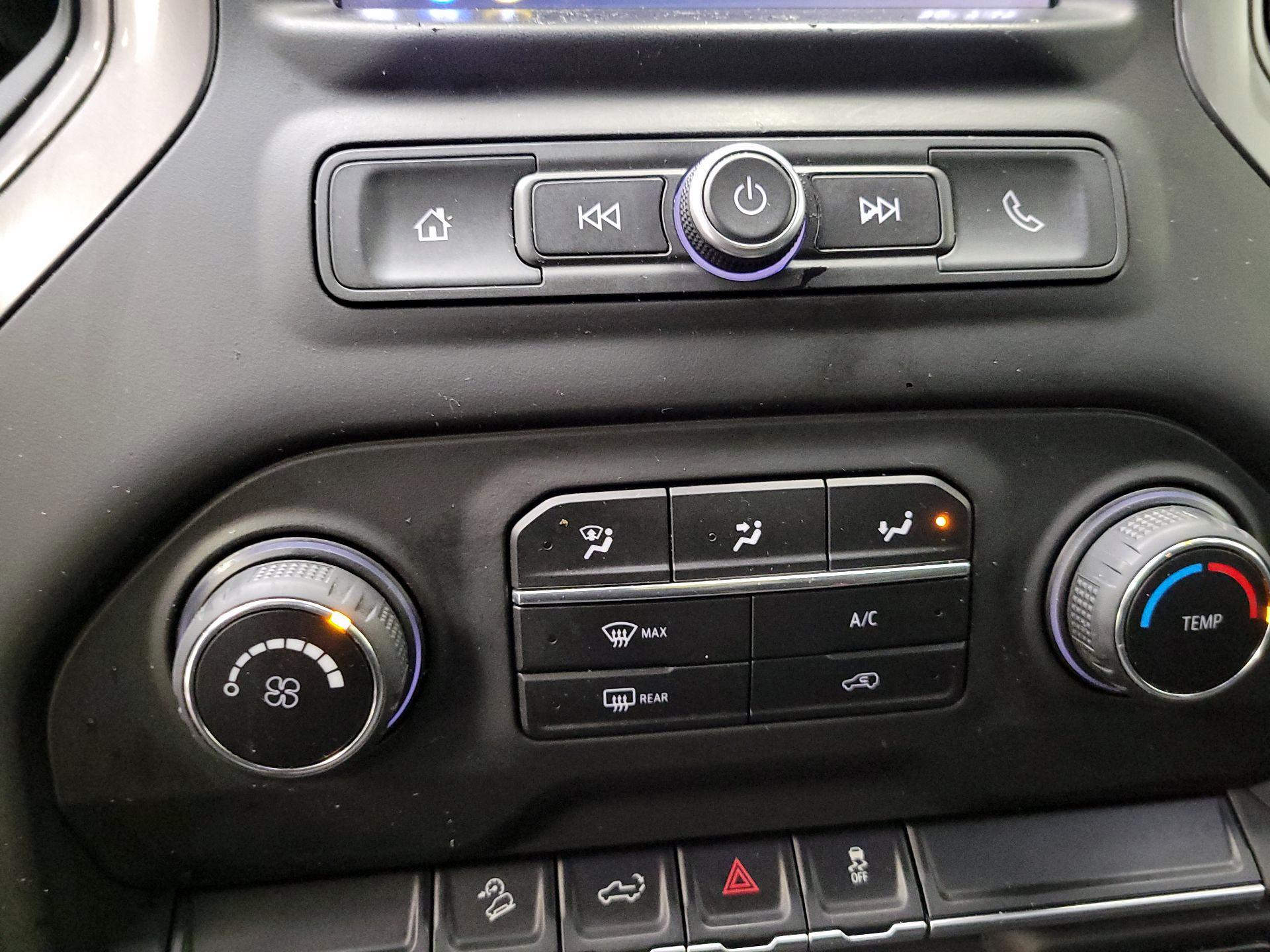 Thumbnail: 2019 Chevrolet Silverado 1500 - 14