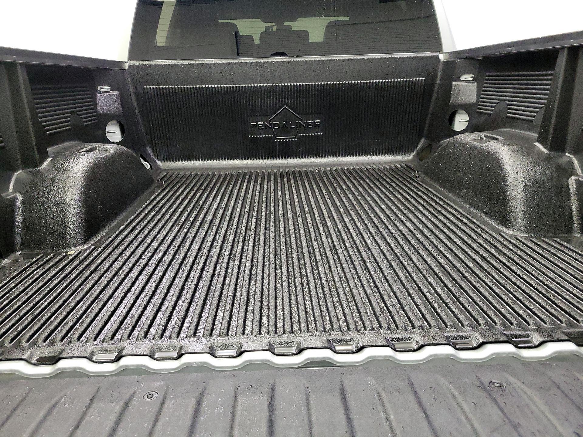 Thumbnail: 2019 Chevrolet Silverado 1500 - 18