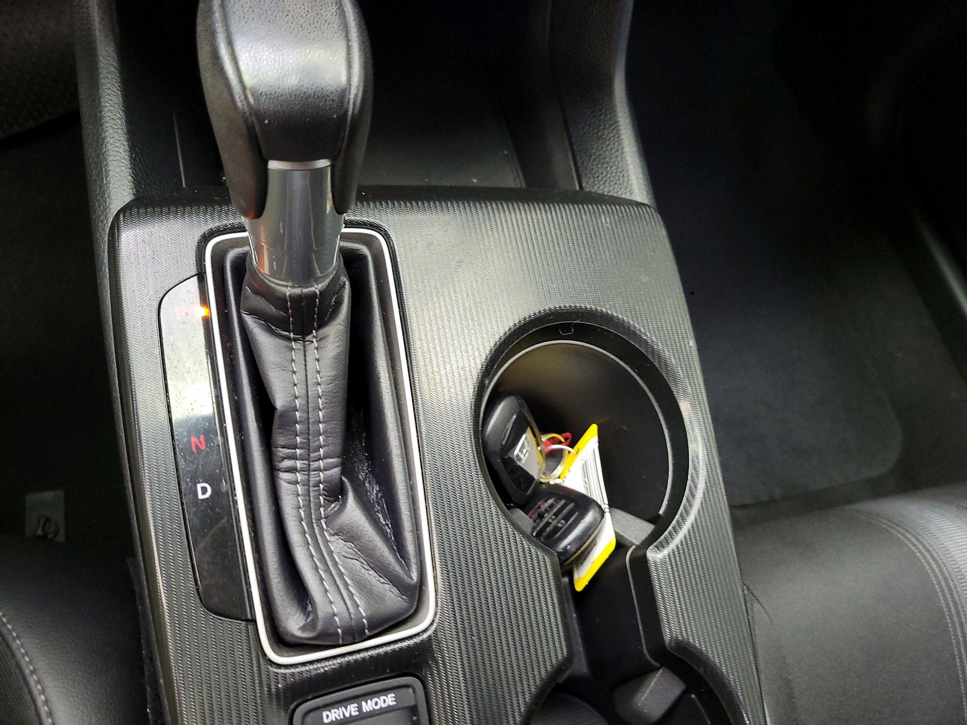 Thumbnail: 2024 Honda Civic - 15