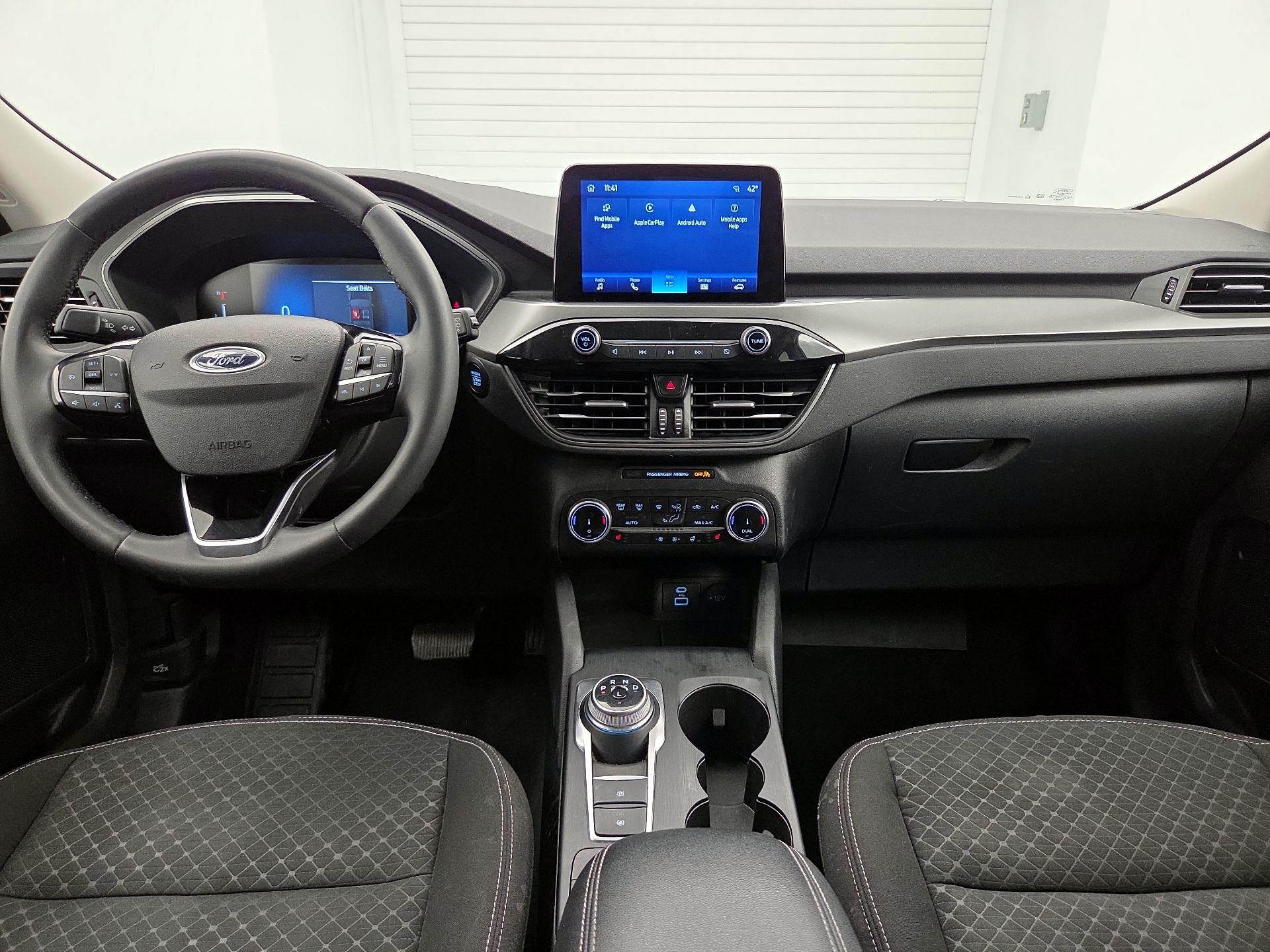 Thumbnail: 2023 Ford Escape - 9