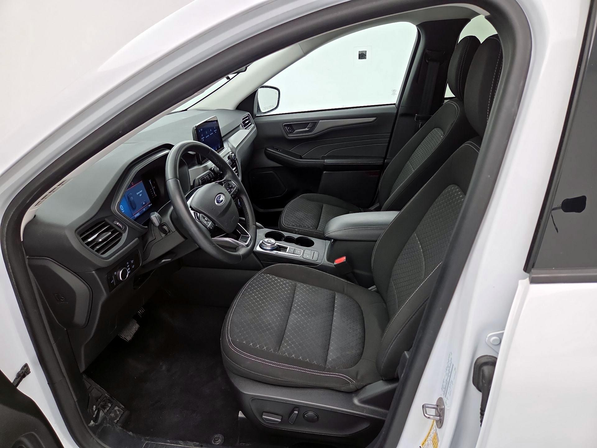 Thumbnail: 2023 Ford Escape - 11