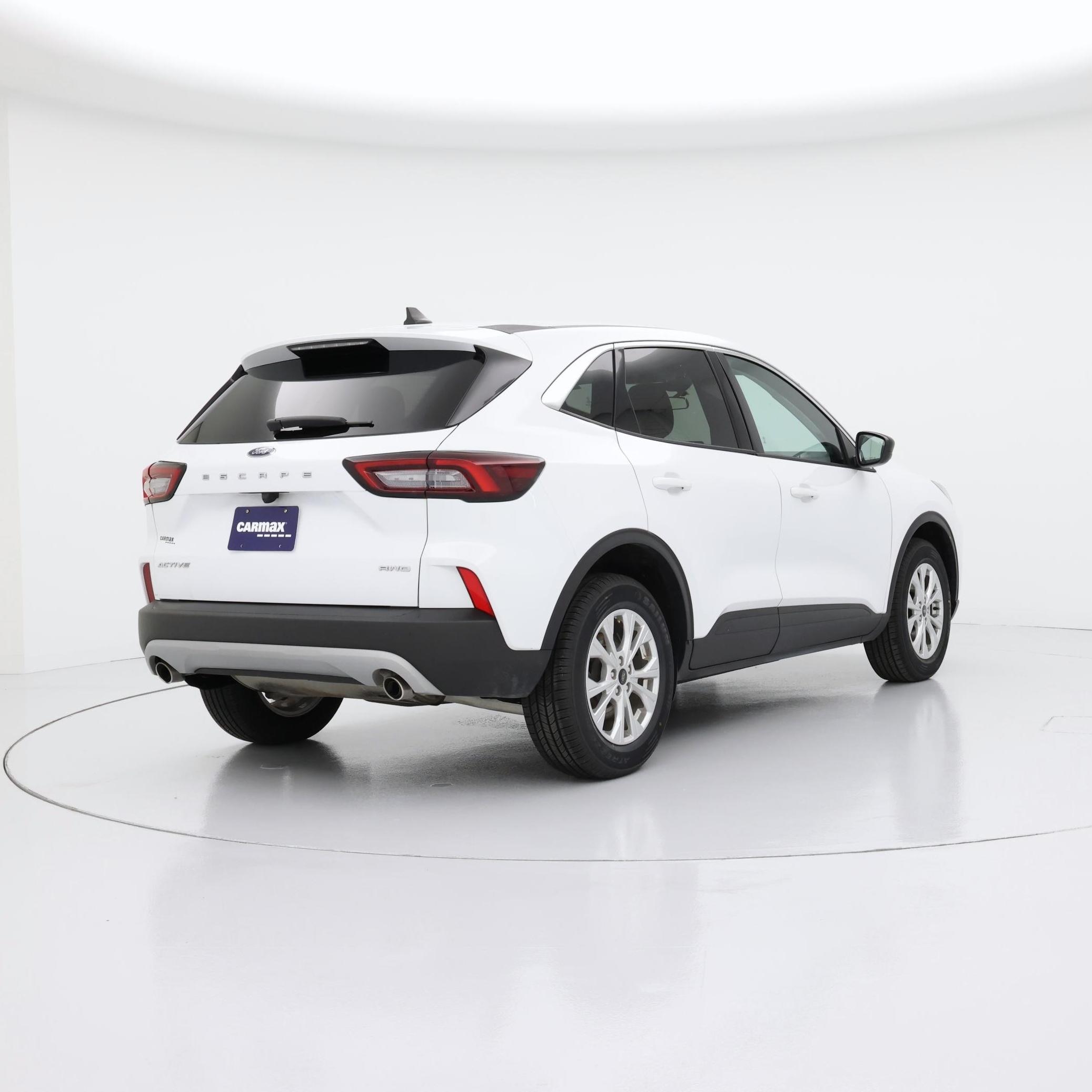 Thumbnail: 2023 Ford Escape - 8