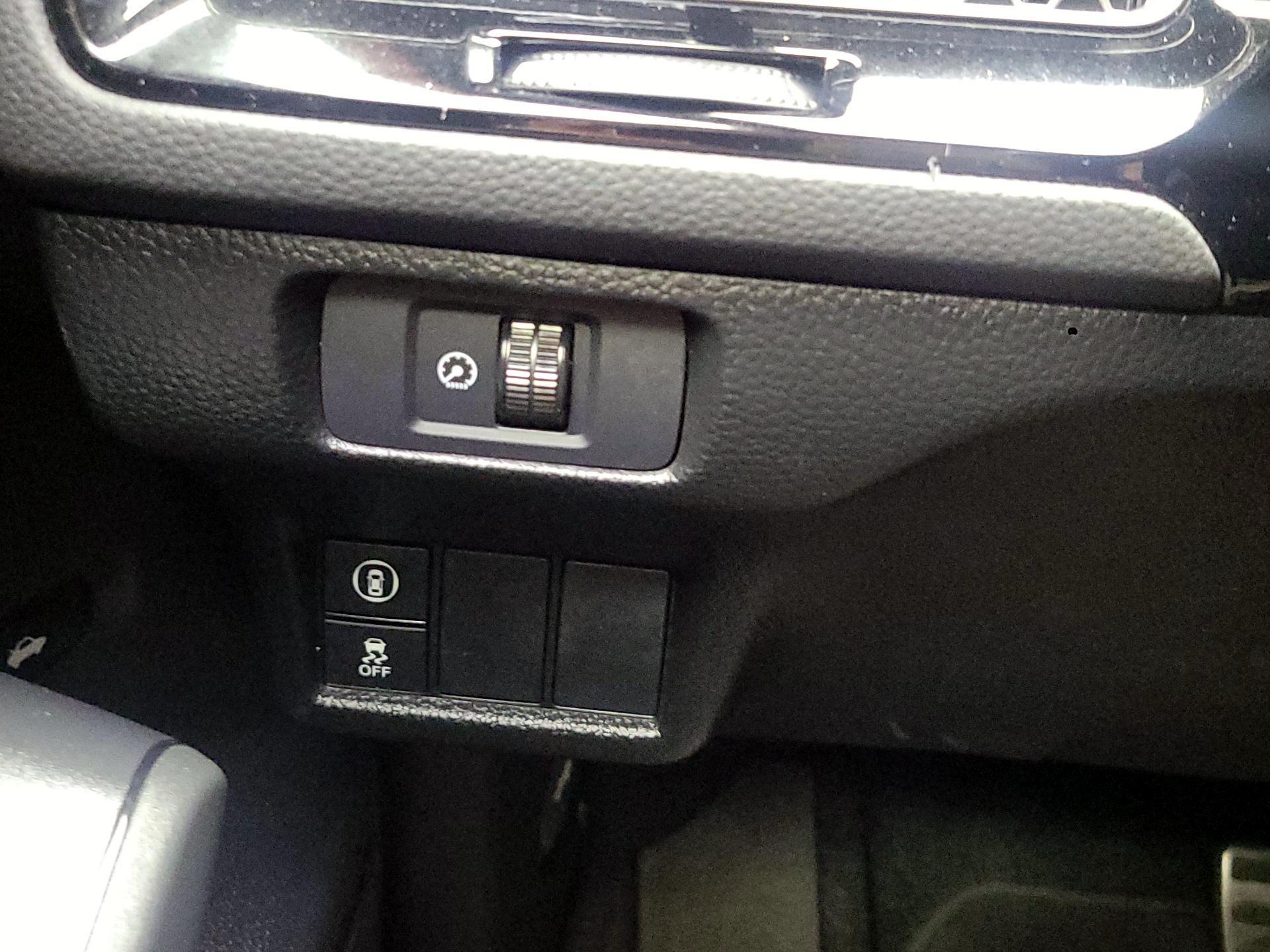 Thumbnail: 2024 Honda Civic - 11