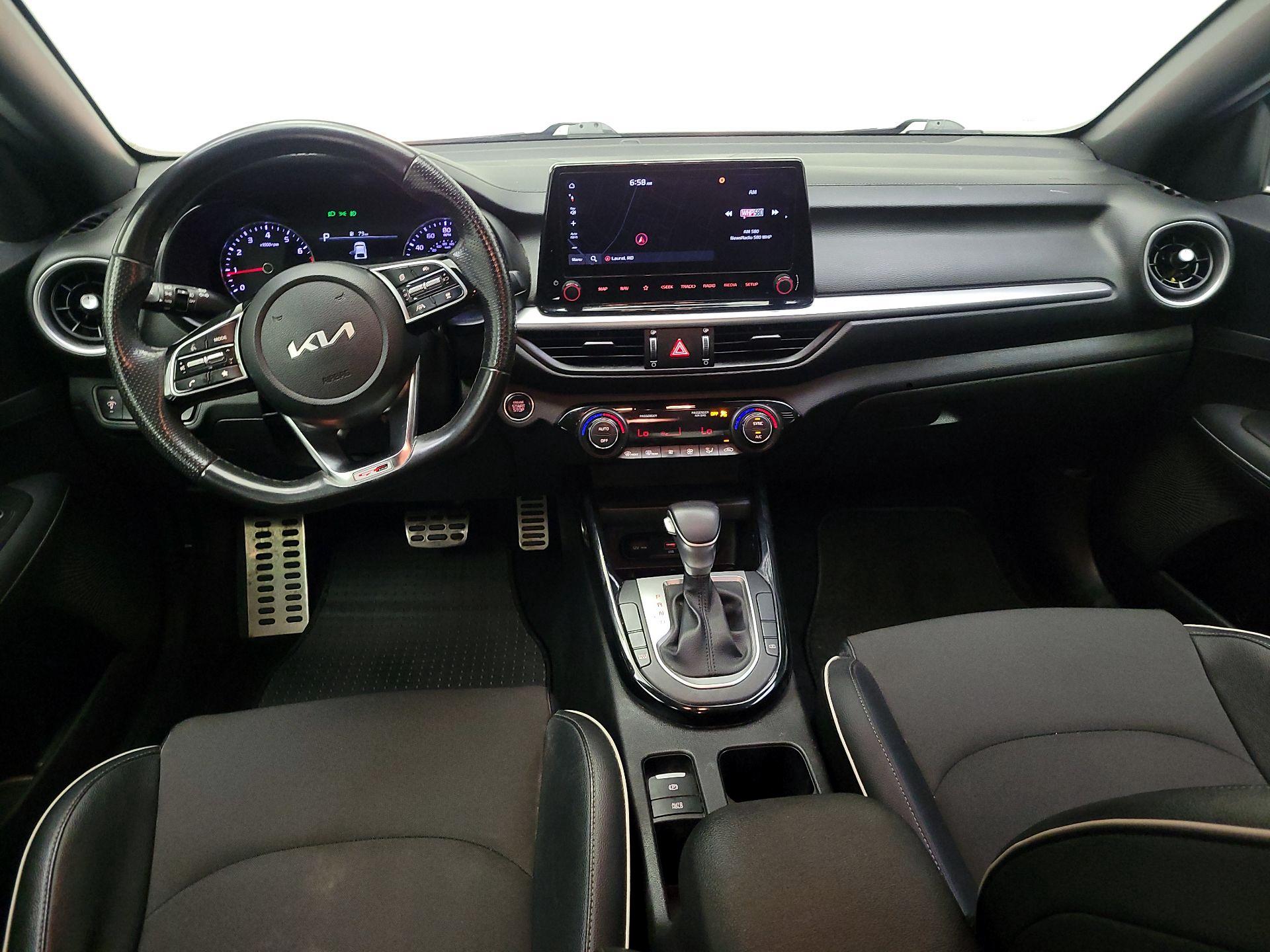 Thumbnail: 2023 Kia Forte - 9