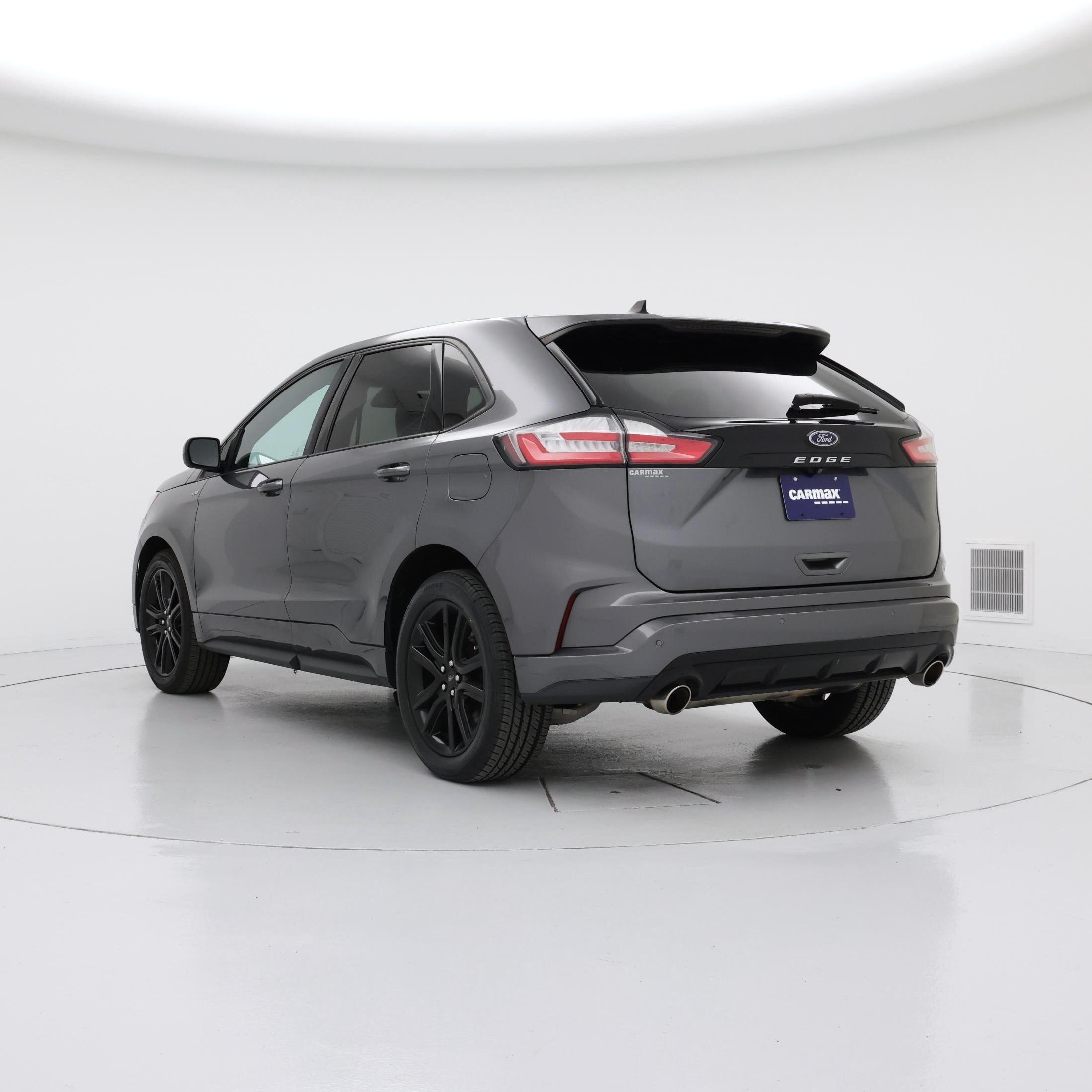 Thumbnail: 2021 Ford Edge - 2