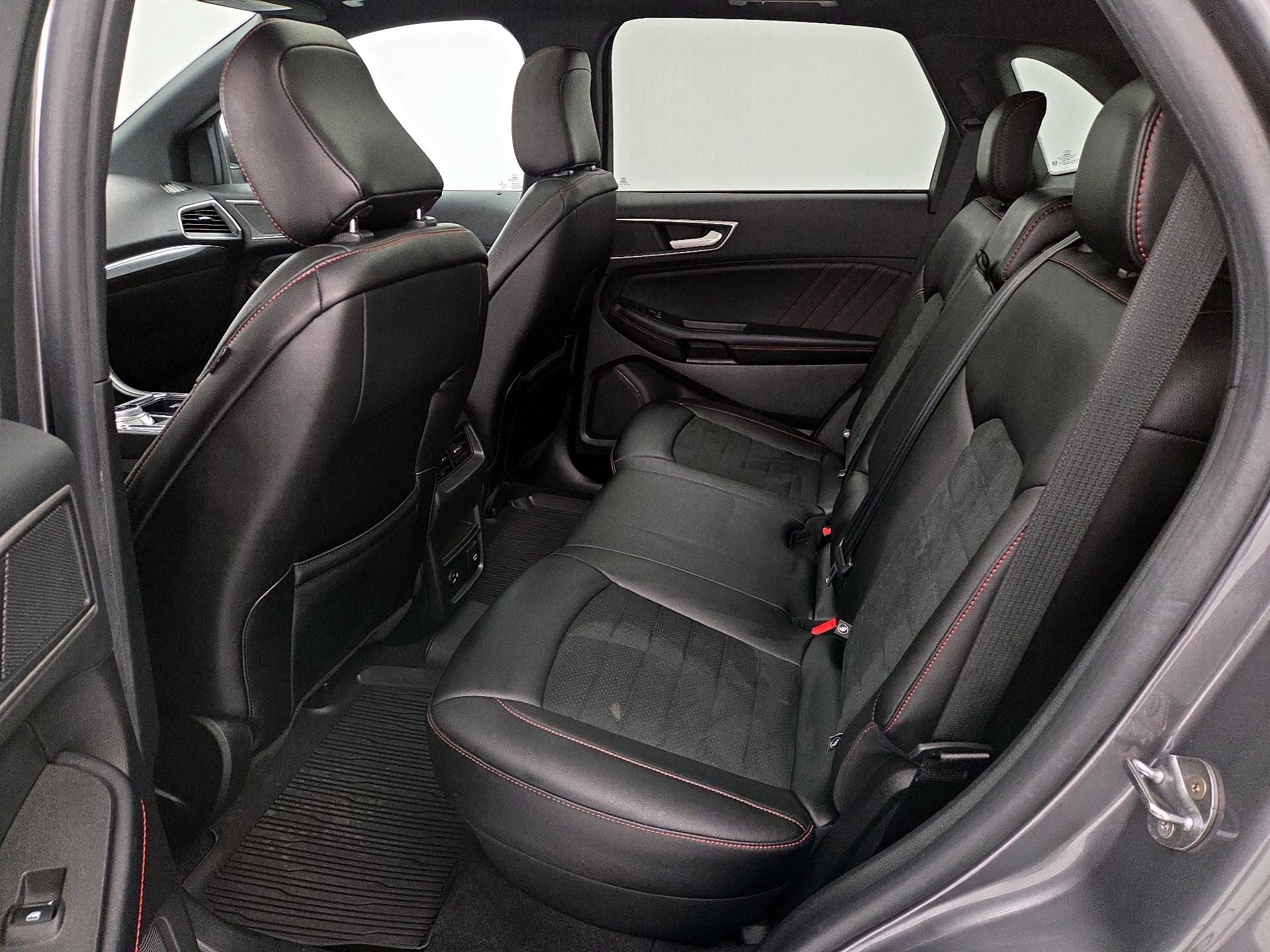 Thumbnail: 2021 Ford Edge - 20