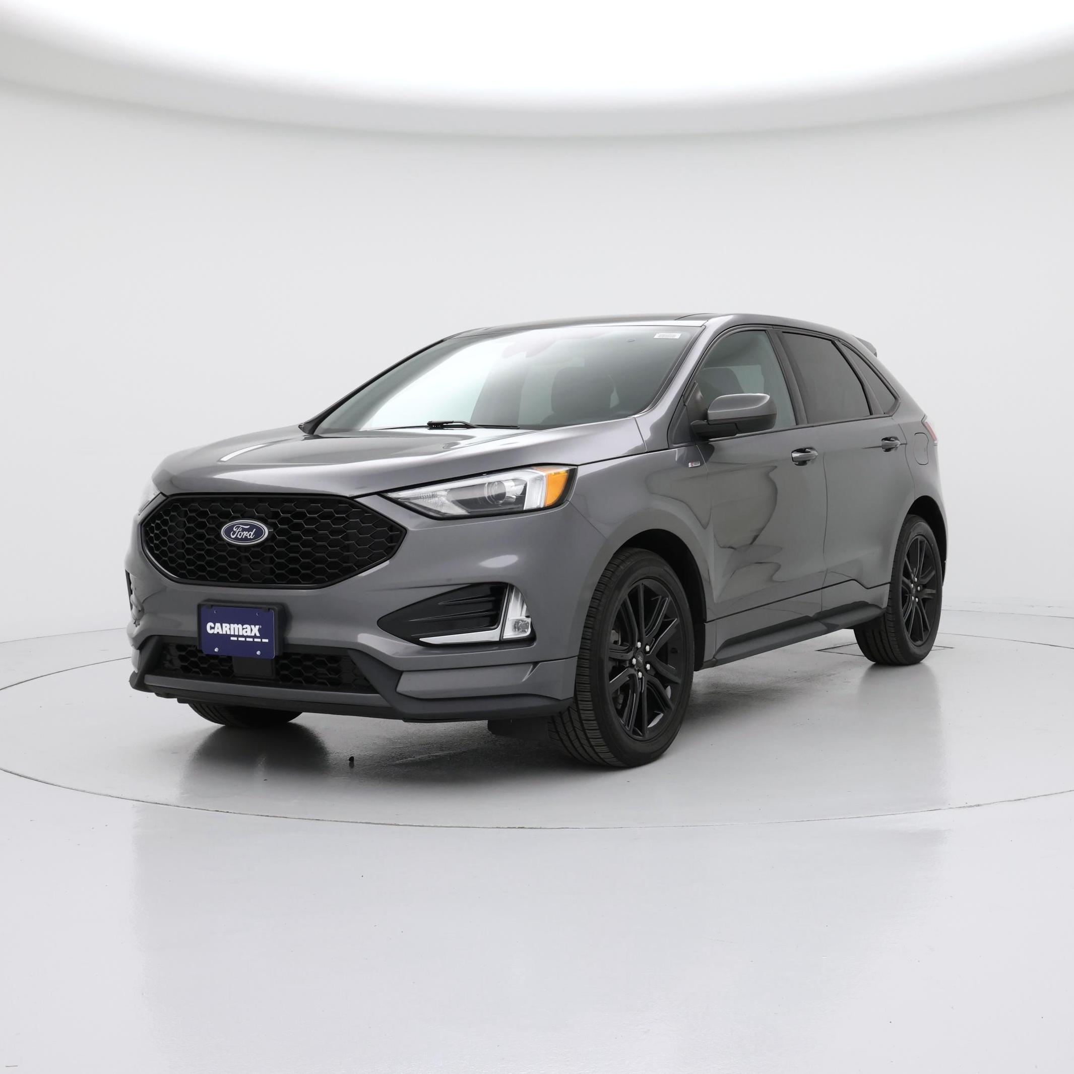 Thumbnail: 2021 Ford Edge - 4