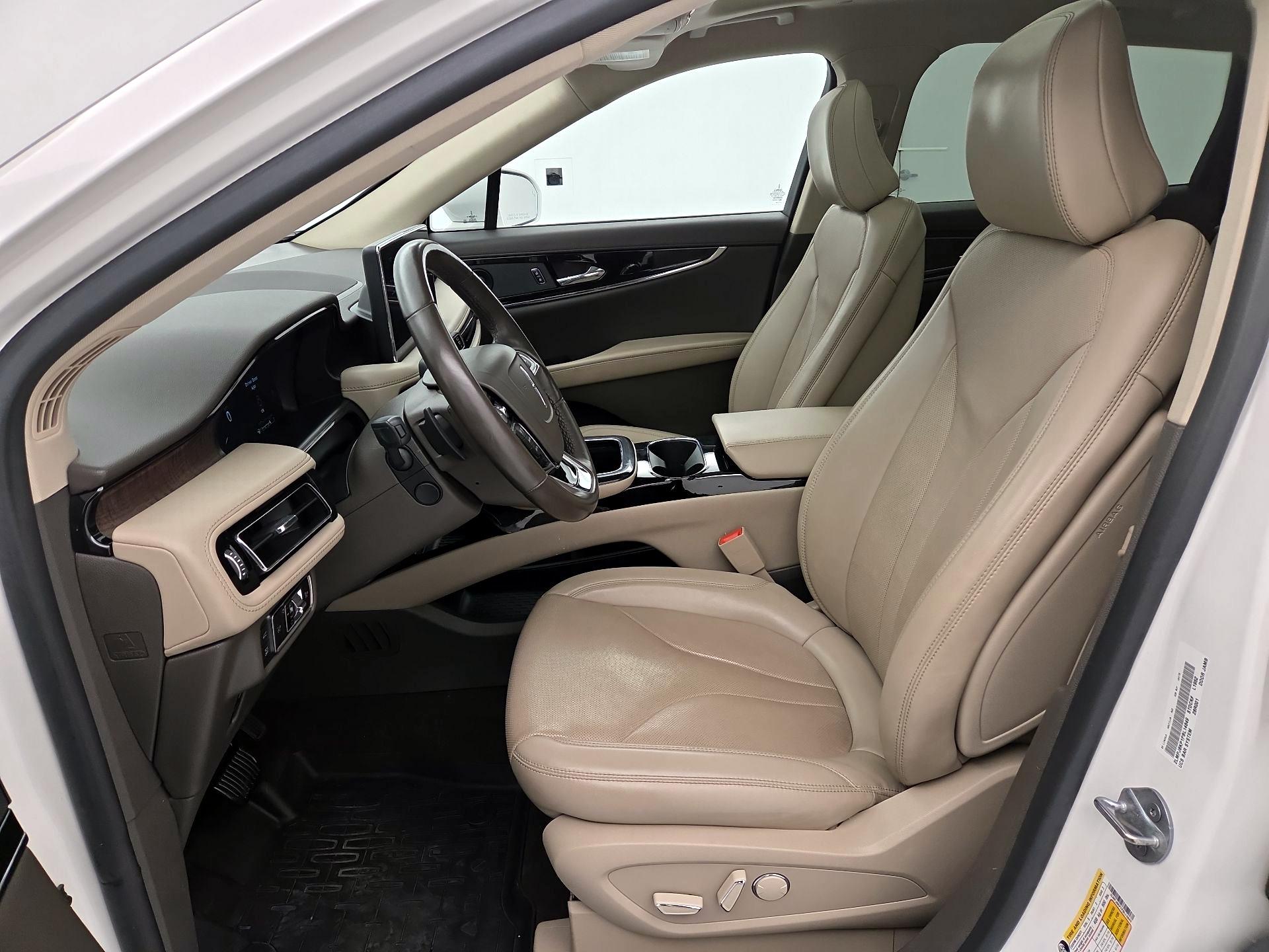 Thumbnail: 2023 Lincoln Nautilus - 11