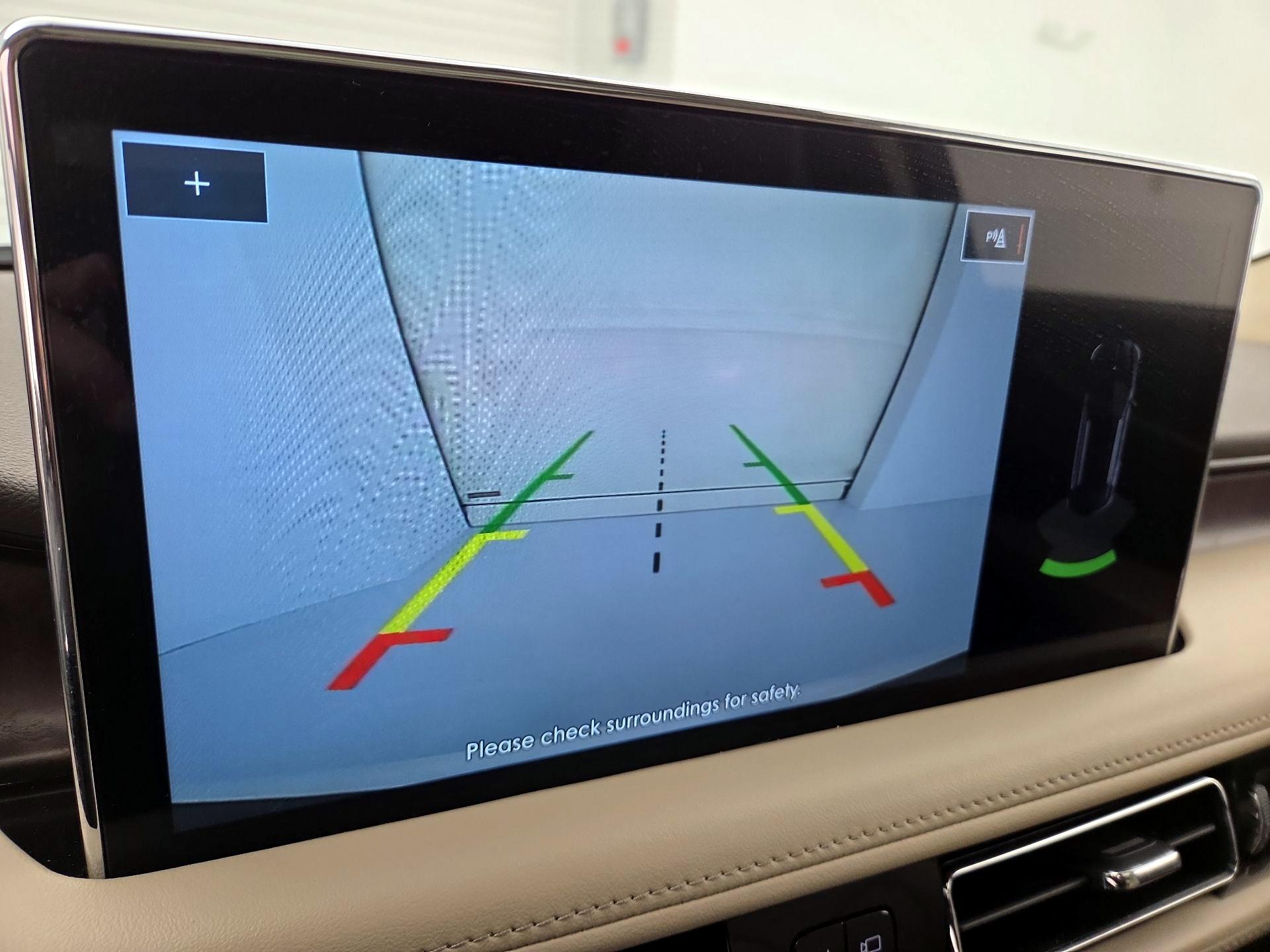 Thumbnail: 2023 Lincoln Nautilus - 15