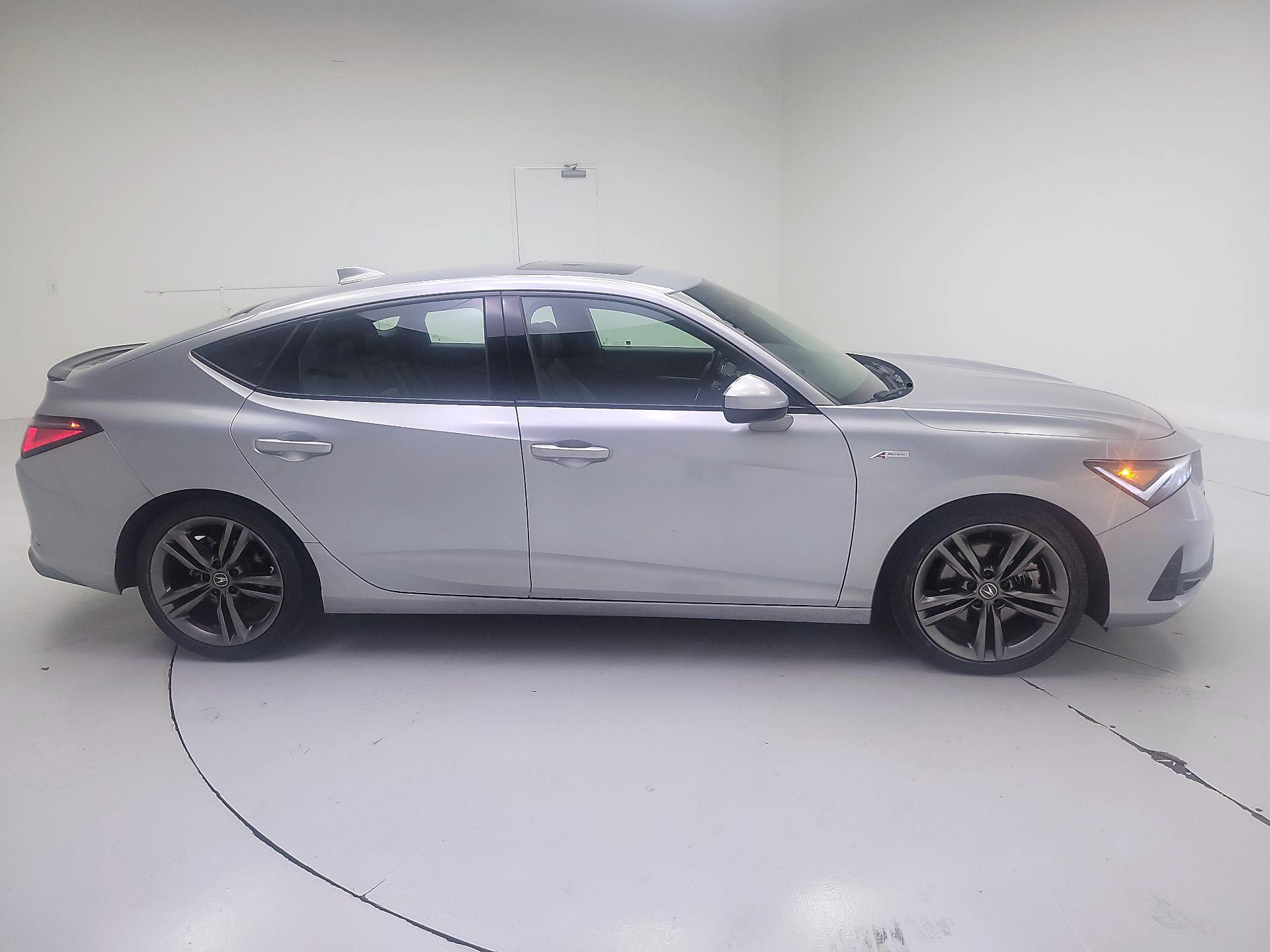 Thumbnail: 2025 Acura Integra - 4