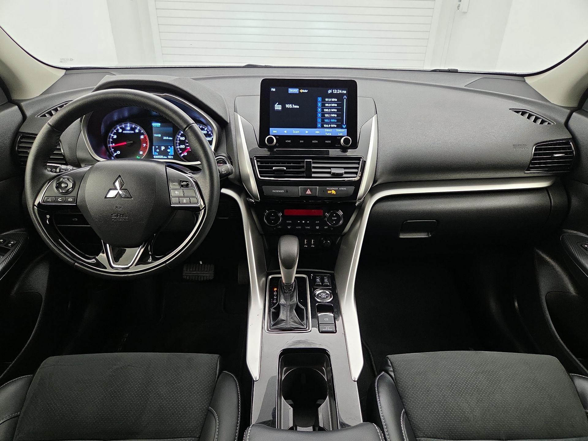 Thumbnail: 2024 Mitsubishi Eclipse Cross - 9