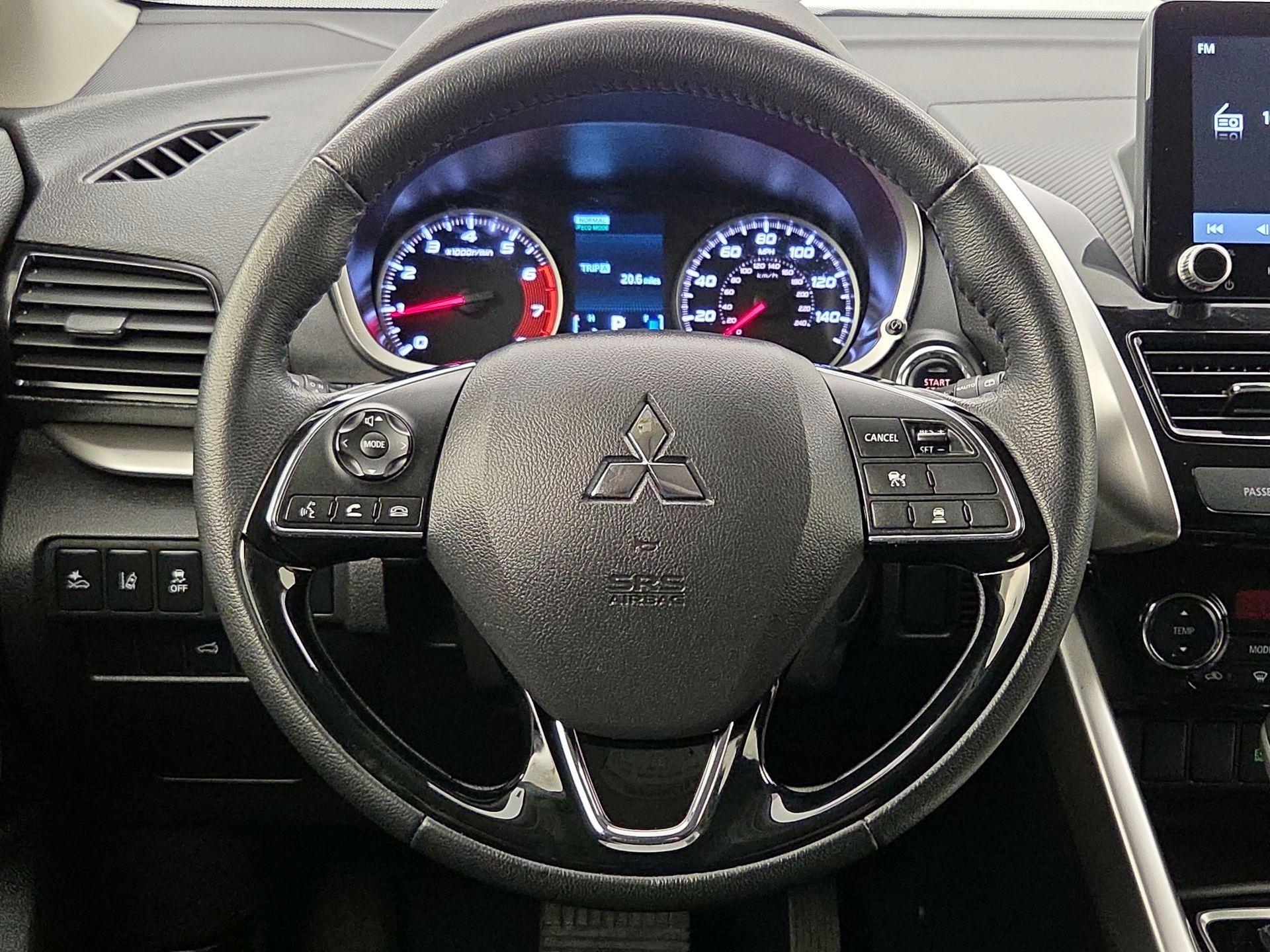 Thumbnail: 2024 Mitsubishi Eclipse Cross - 10