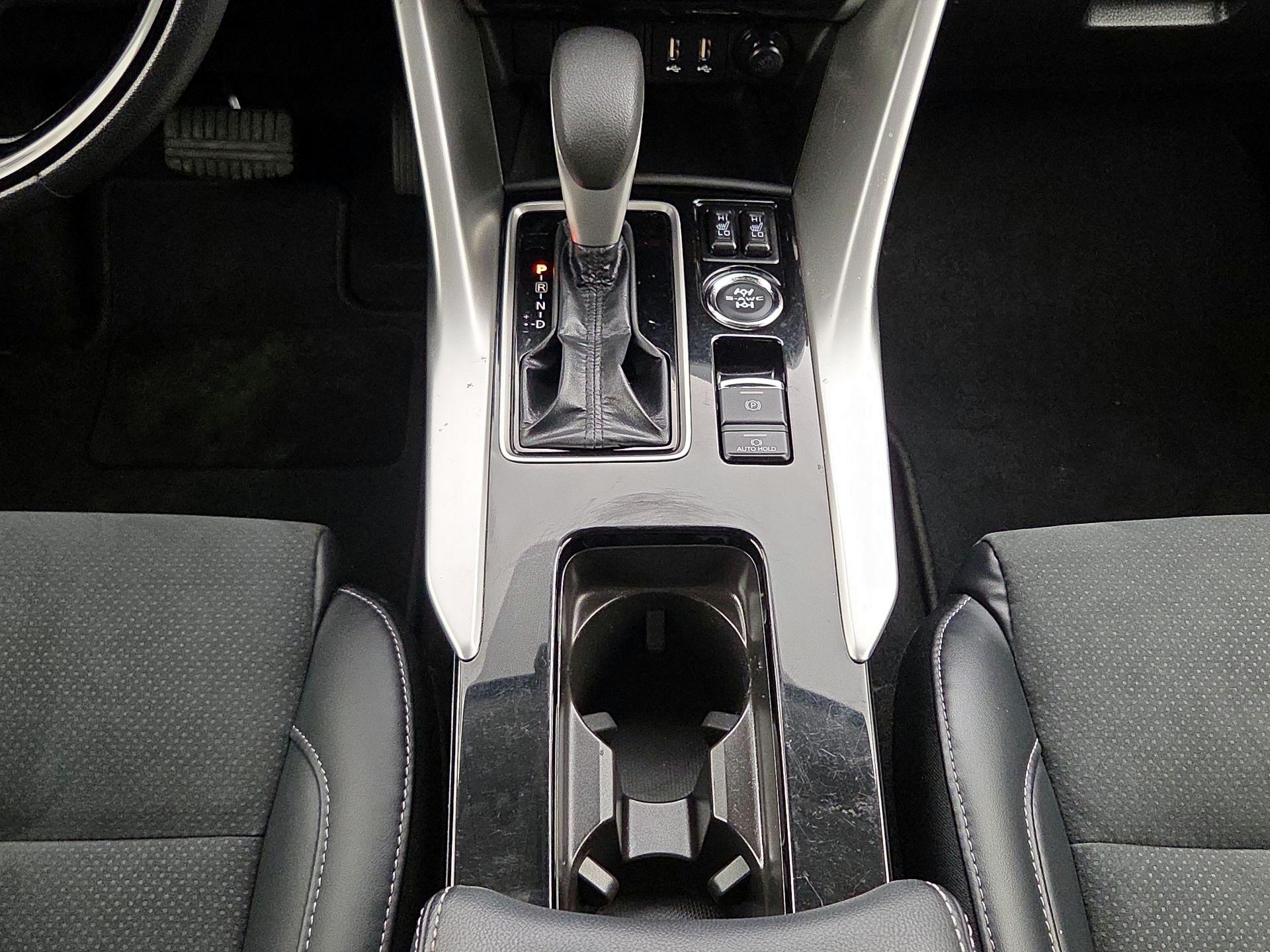 Thumbnail: 2024 Mitsubishi Eclipse Cross - 18