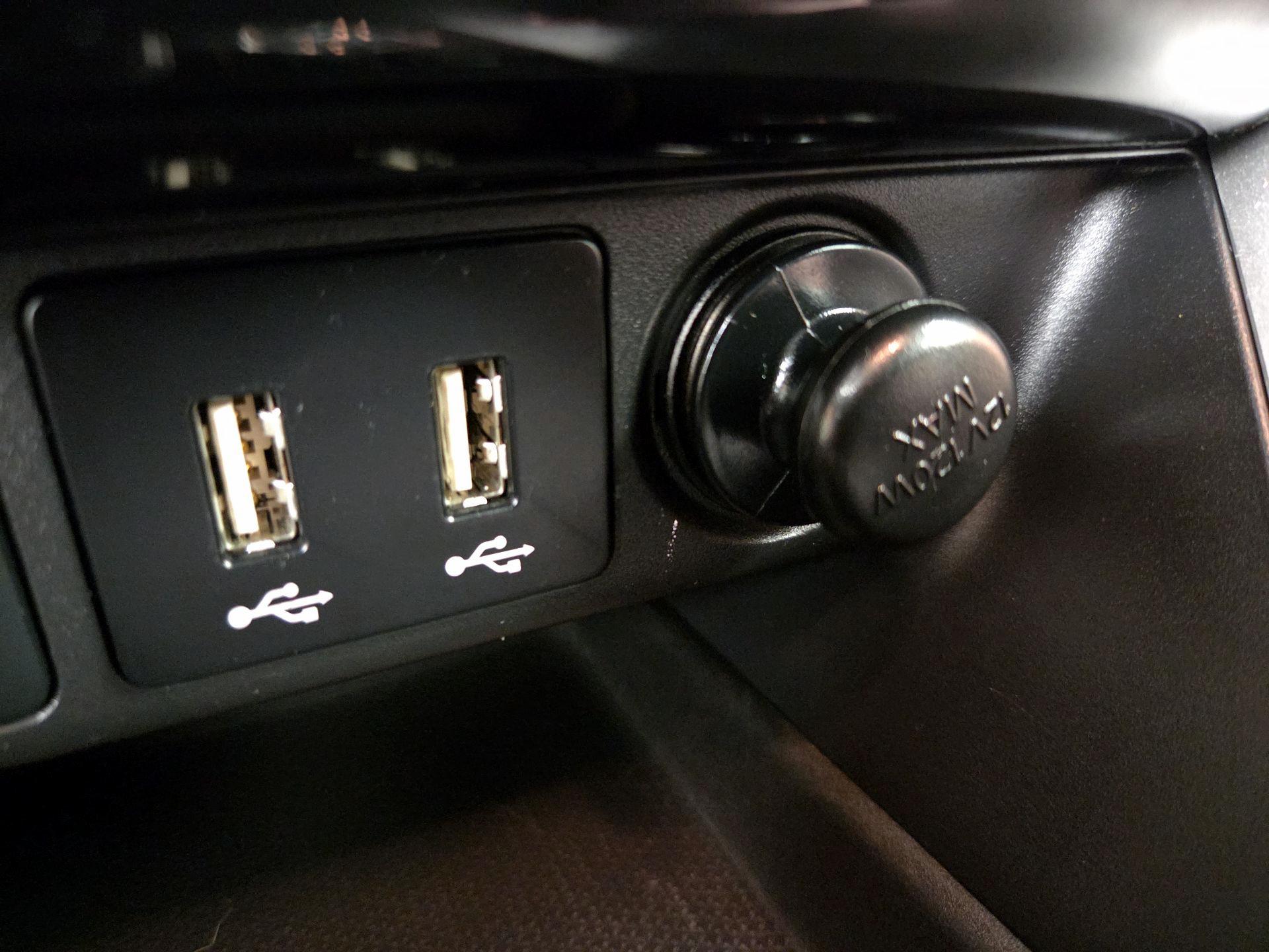 Thumbnail: 2024 Mitsubishi Eclipse Cross - 19