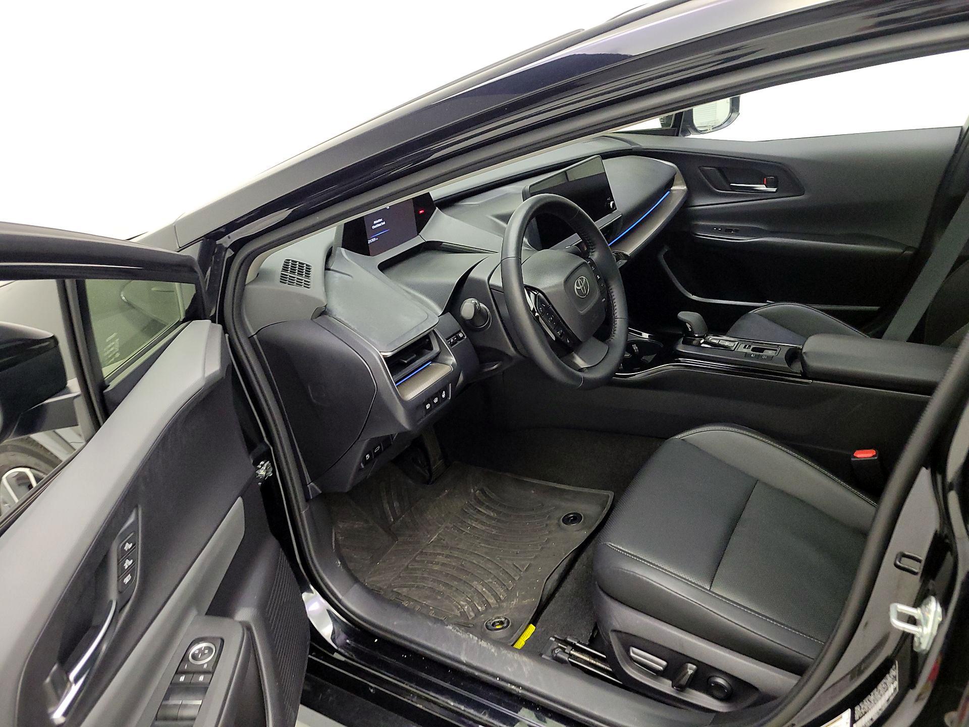 Thumbnail: 2024 Toyota Prius - 9