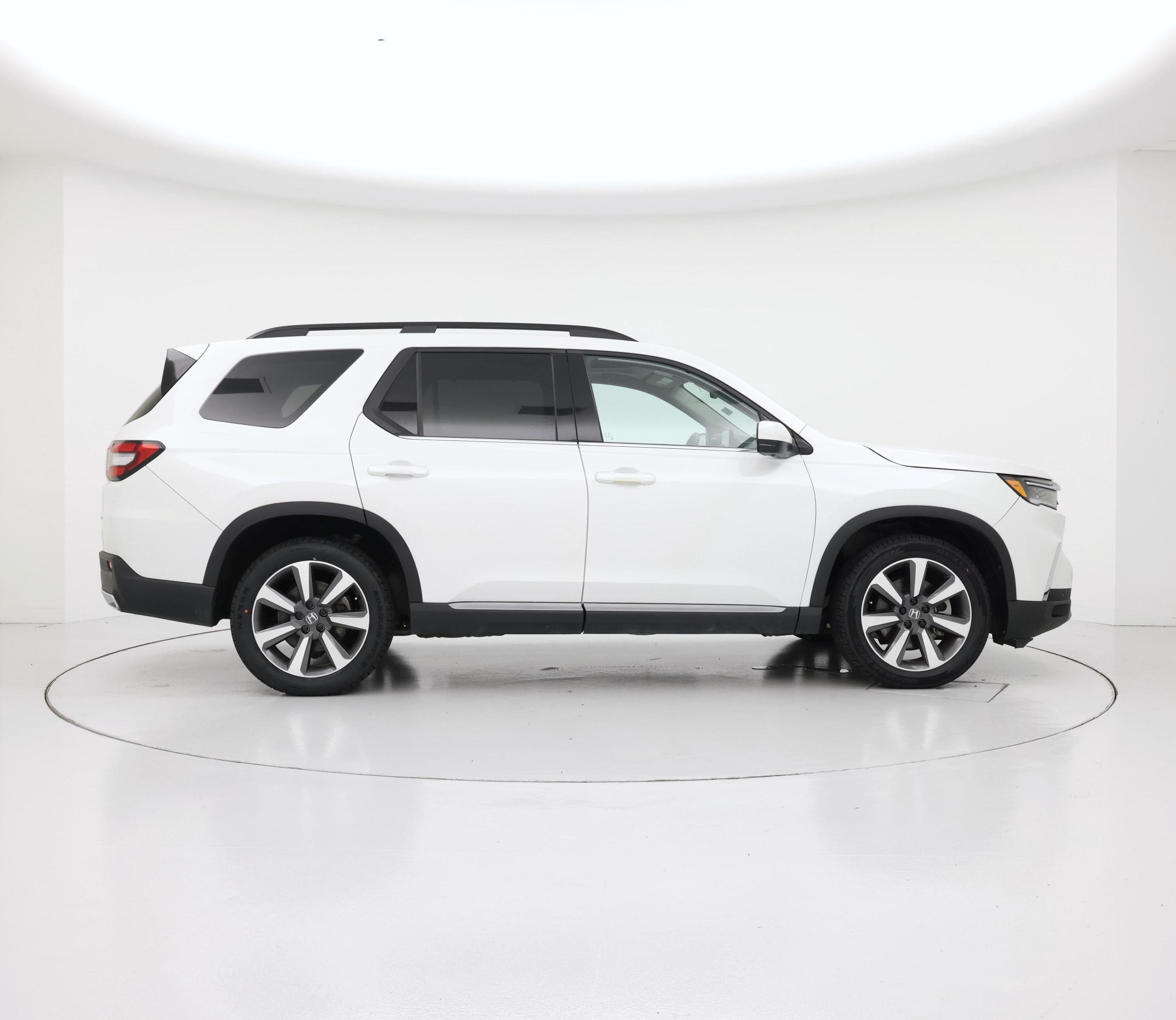 Thumbnail: 2025 Honda Pilot - 7
