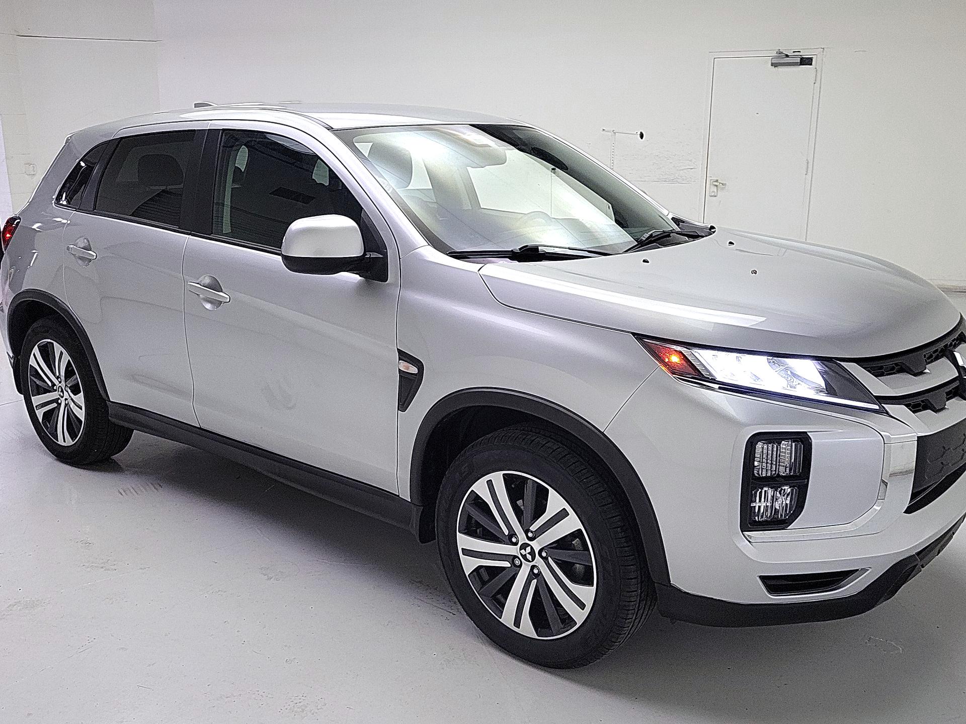 Thumbnail: 2023 Mitsubishi Outlander Sport - 1