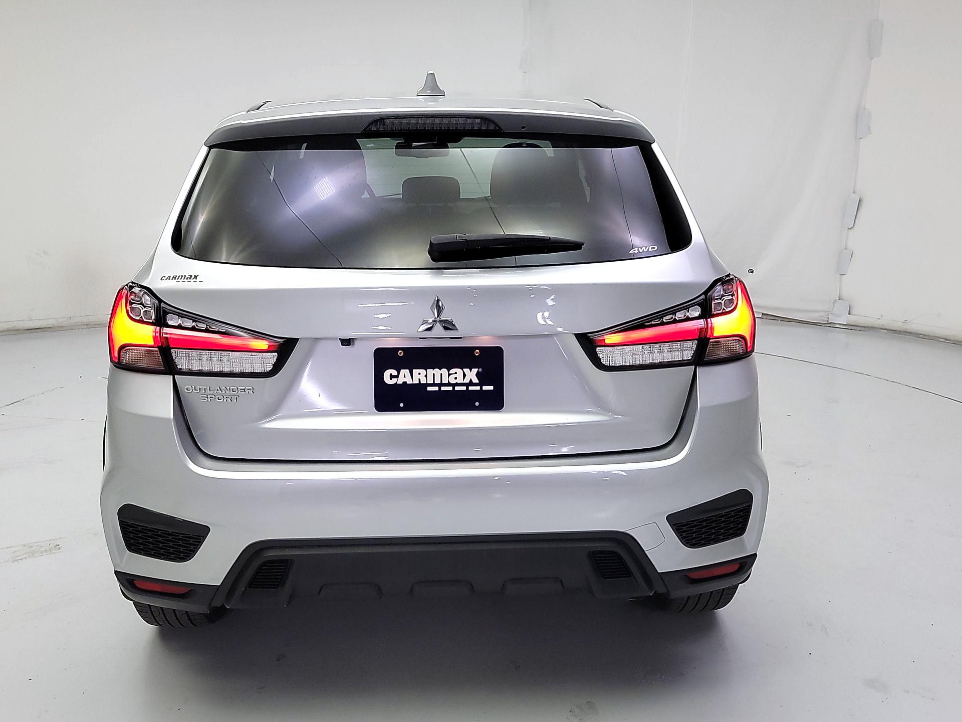 Thumbnail: 2023 Mitsubishi Outlander Sport - 6