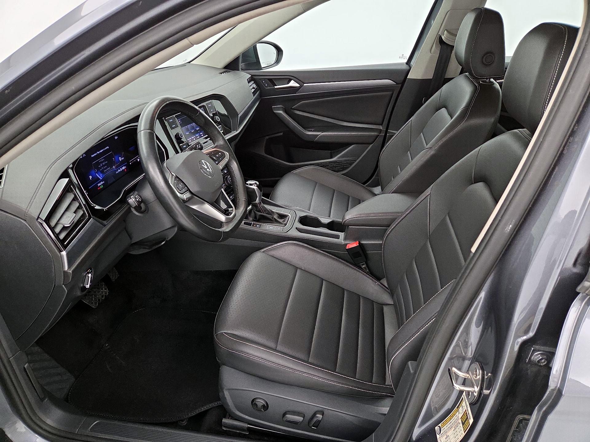 Thumbnail: 2024 Volkswagen Jetta - 11