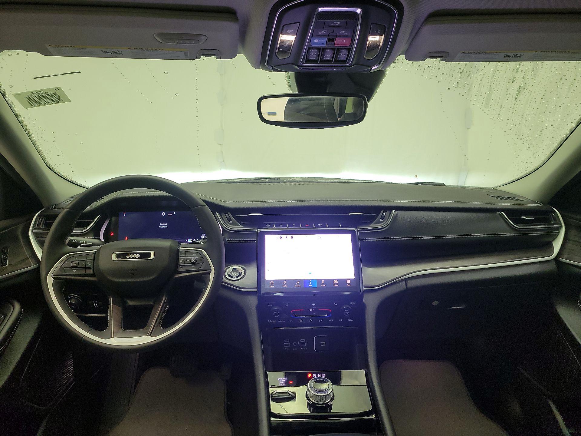 Thumbnail: 2023 Jeep Grand Cherokee L - 8