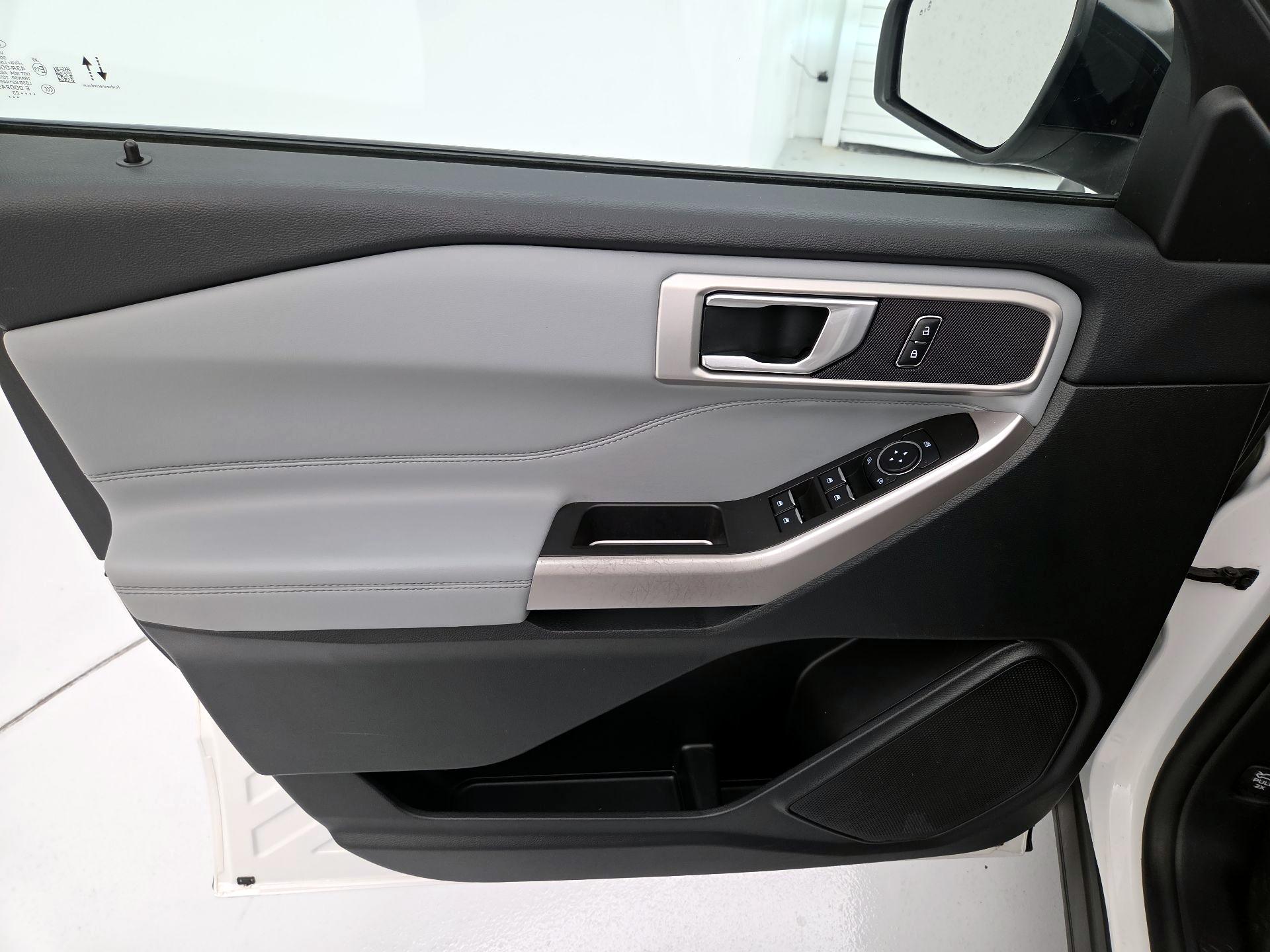 Thumbnail: 2023 Ford Explorer - 12