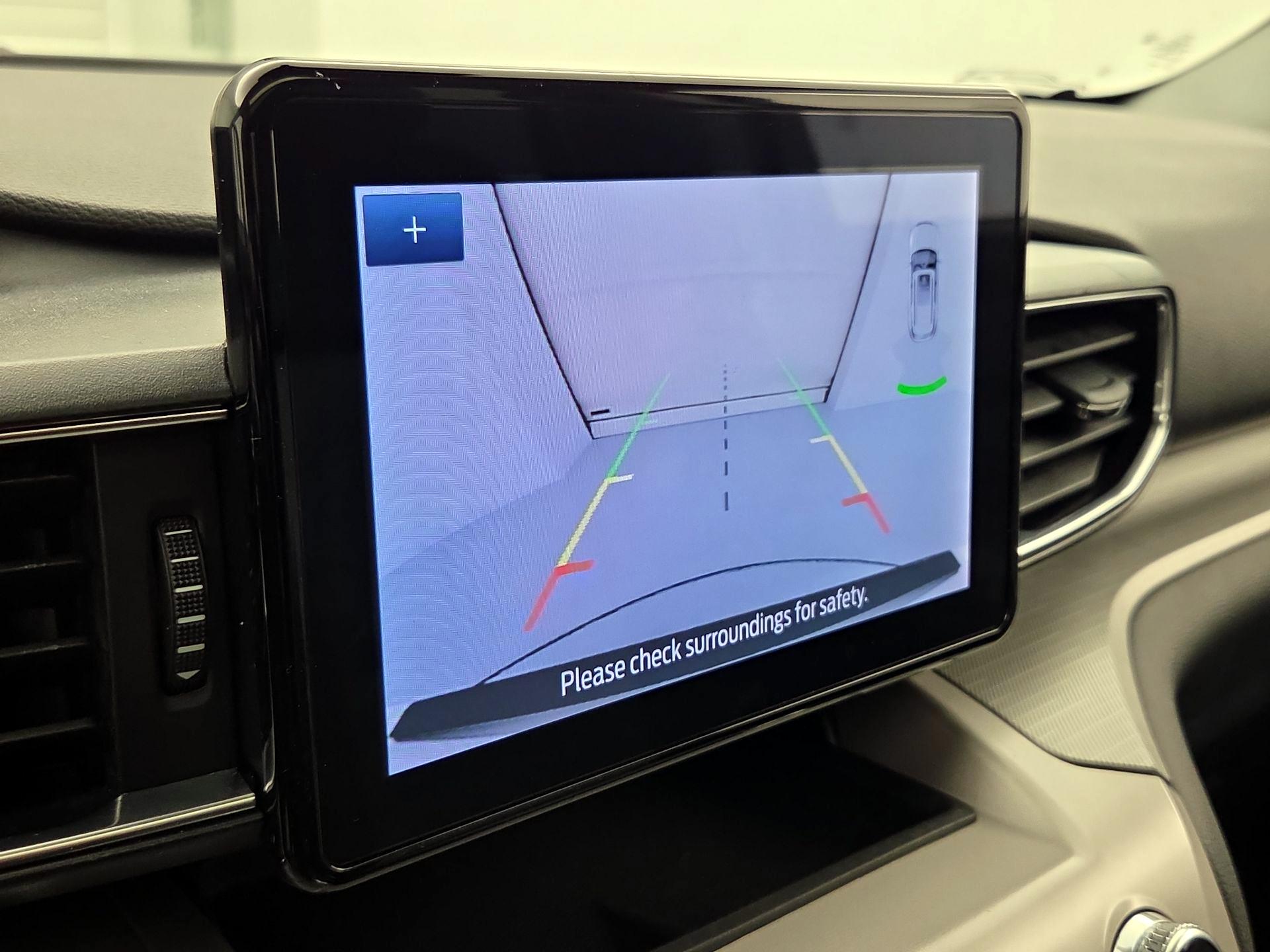 Thumbnail: 2023 Ford Explorer - 15