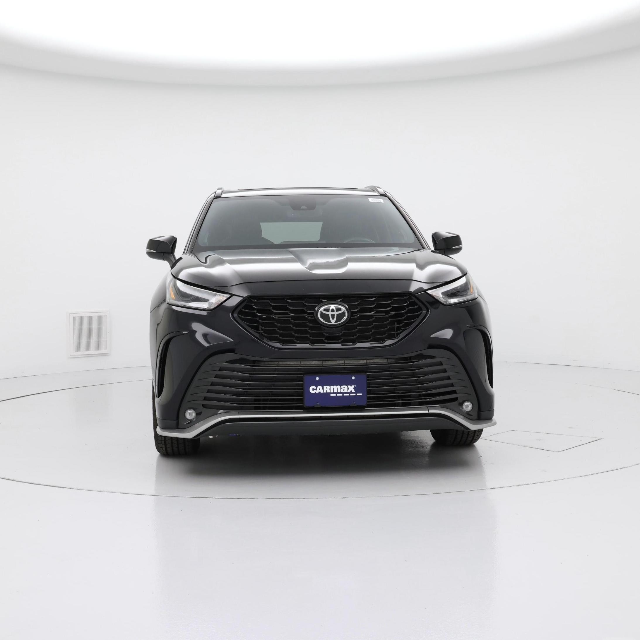 Thumbnail: 2022 Toyota Highlander - 5