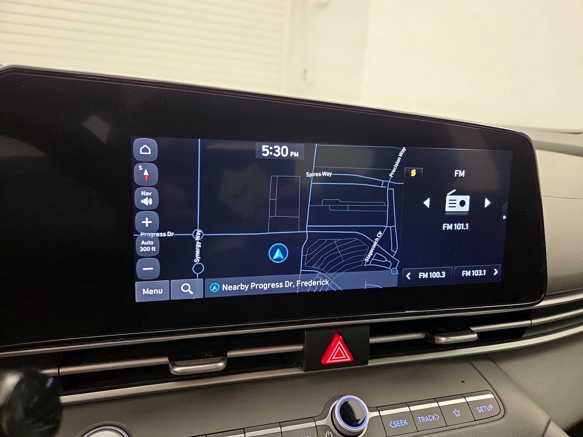 Thumbnail: 2023 Hyundai Elantra - 14