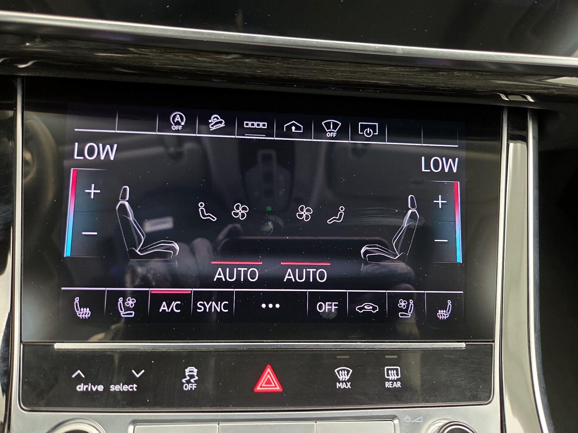 Thumbnail: 2022 Audi Q7 - 17