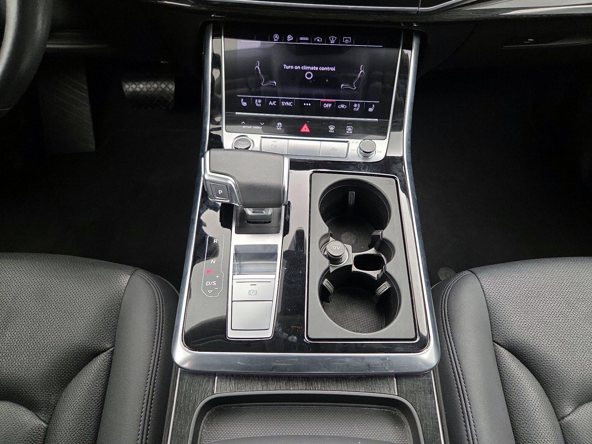 Thumbnail: 2022 Audi Q7 - 18