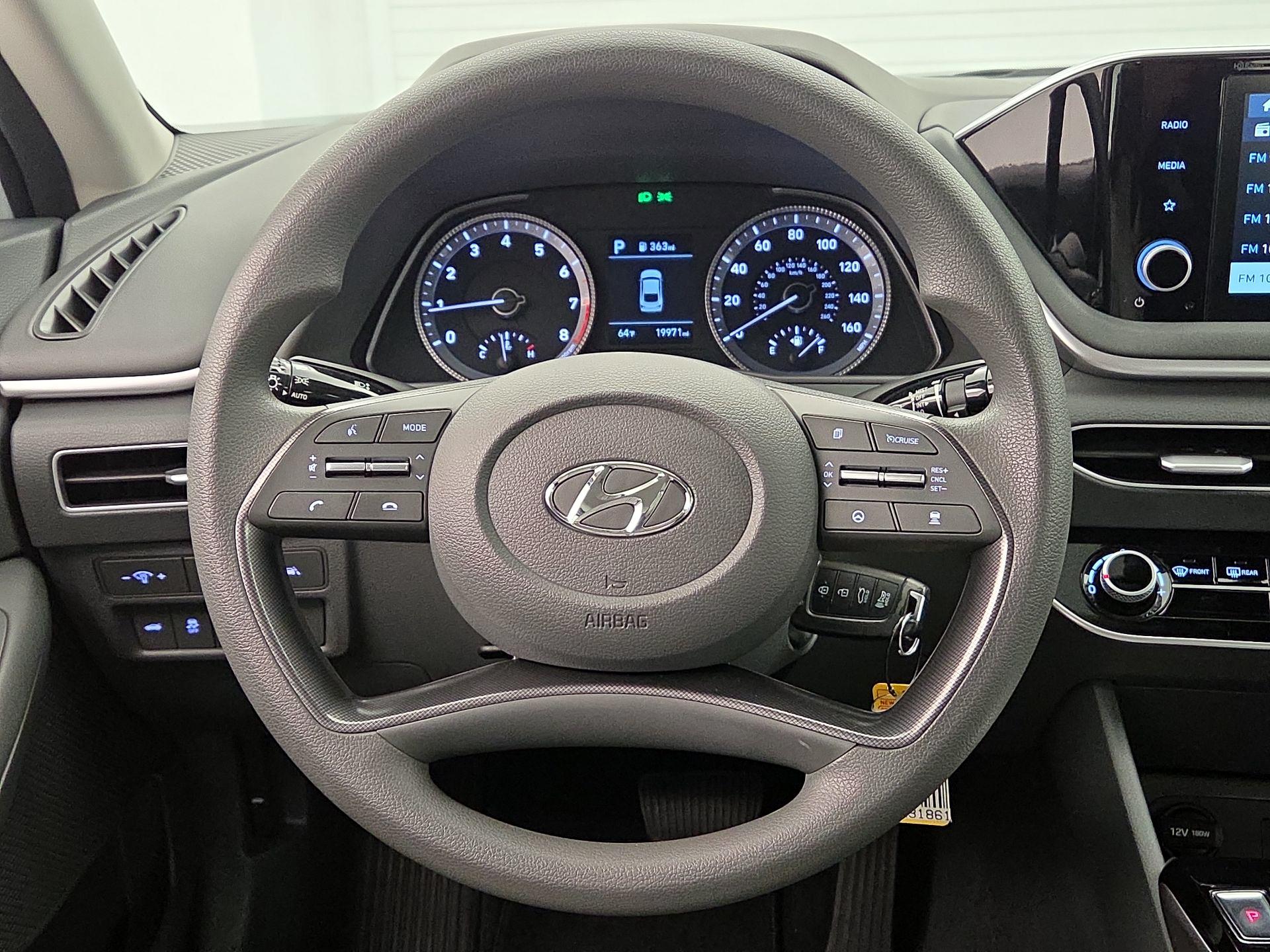 Thumbnail: 2021 Hyundai Sonata - 10