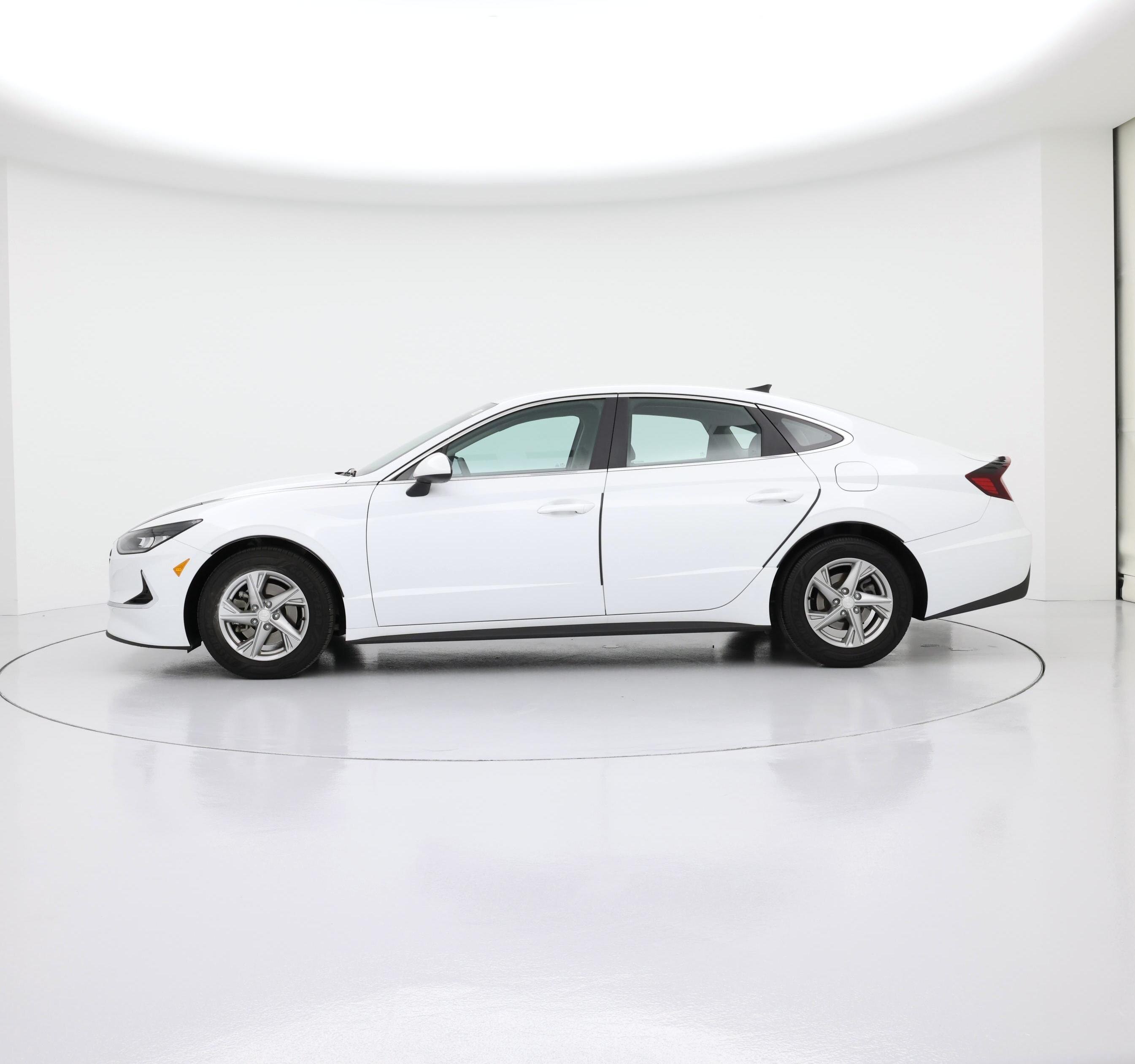 Thumbnail: 2021 Hyundai Sonata - 3