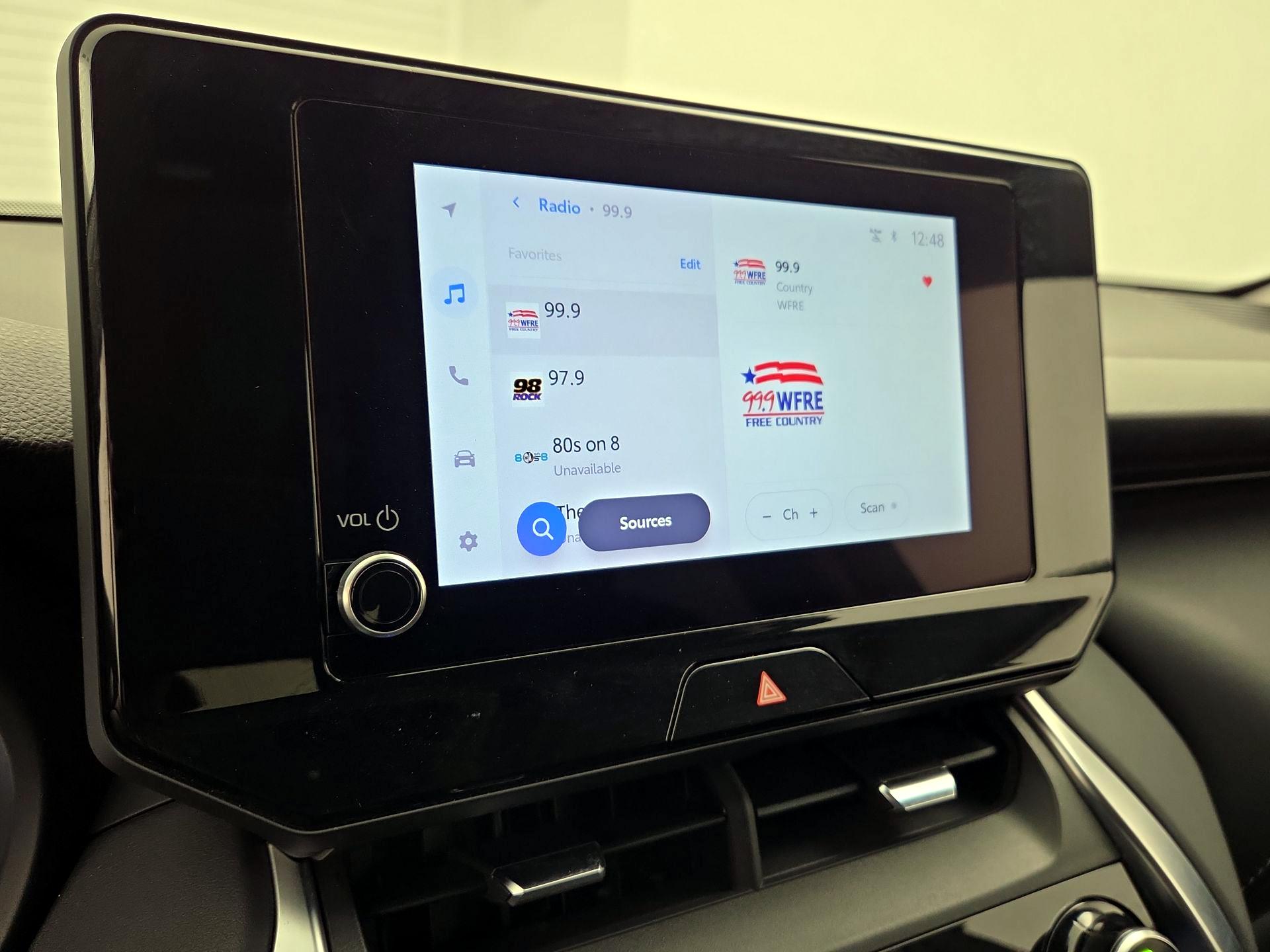 Thumbnail: 2024 Toyota Venza - 15