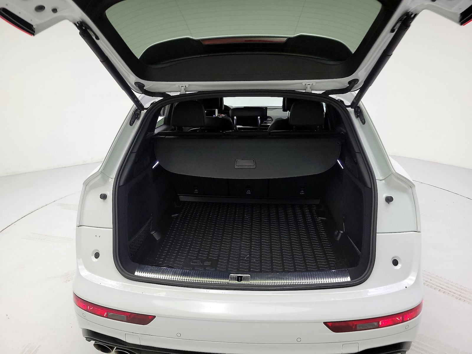 2022 Audi SQ5 Premium Plus - Photo 23