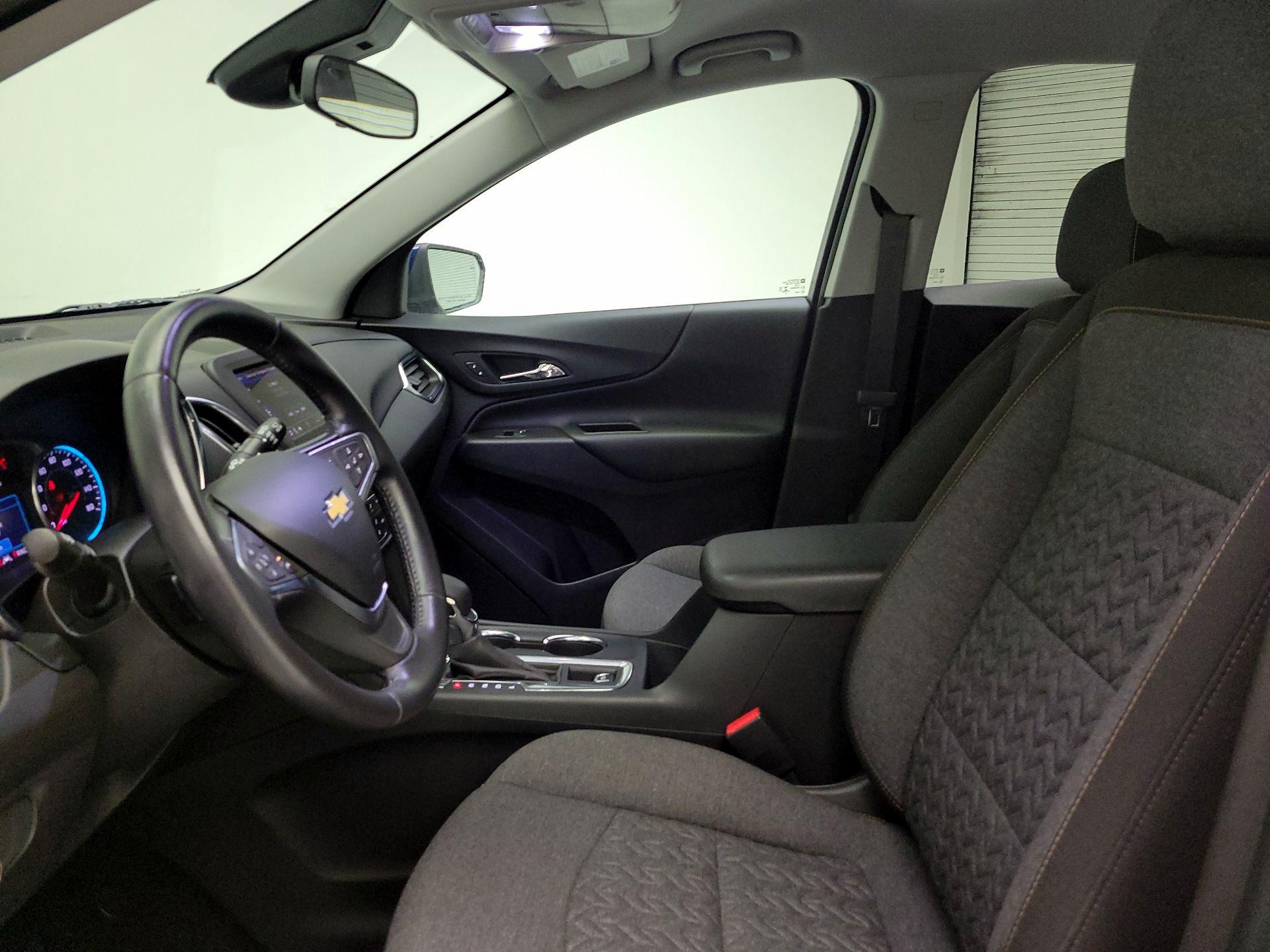 Thumbnail: 2022 Chevrolet Equinox - 11