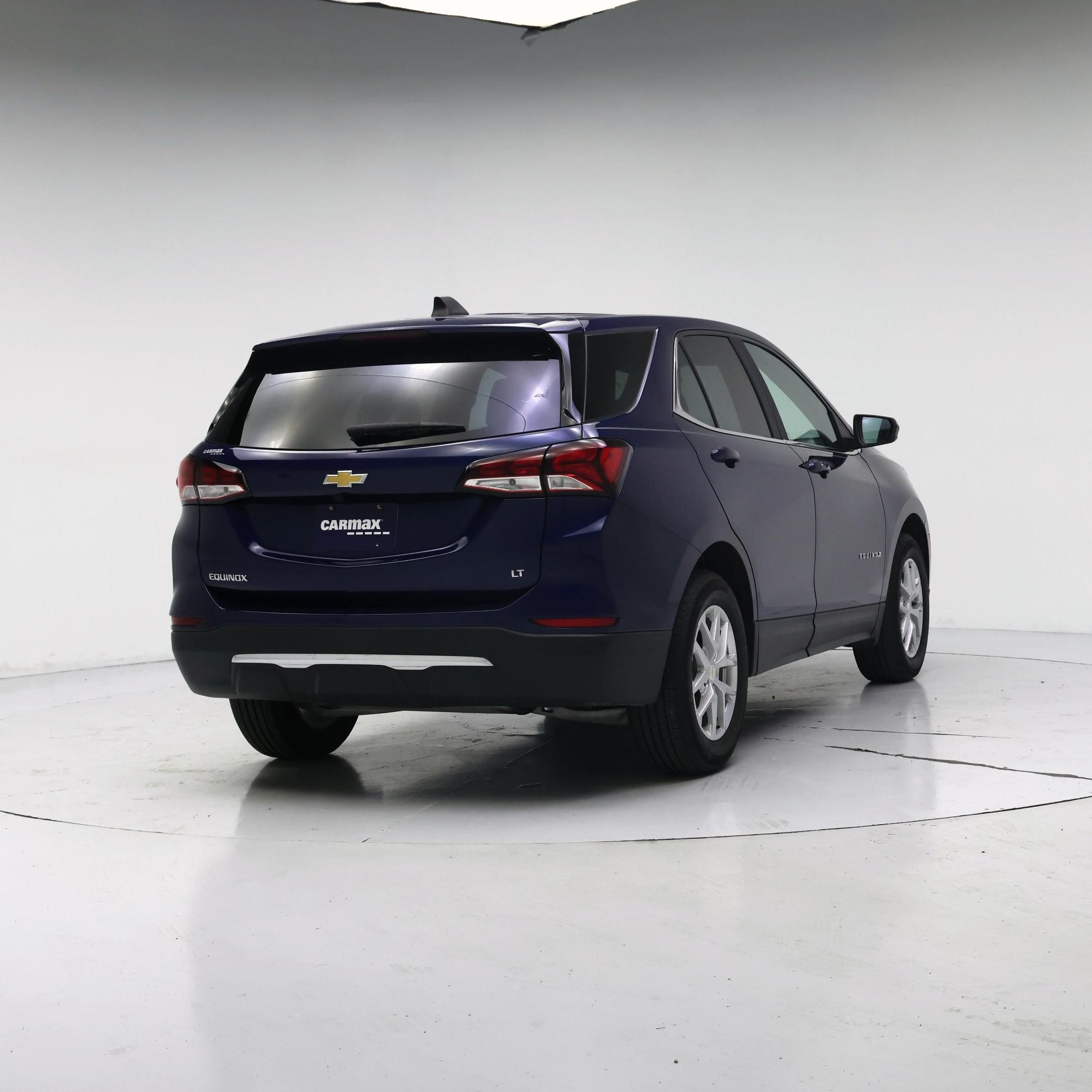 Thumbnail: 2022 Chevrolet Equinox - 8